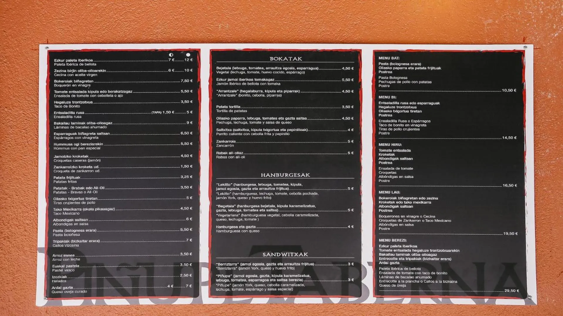 Food and drinks in Hotel Piñupe