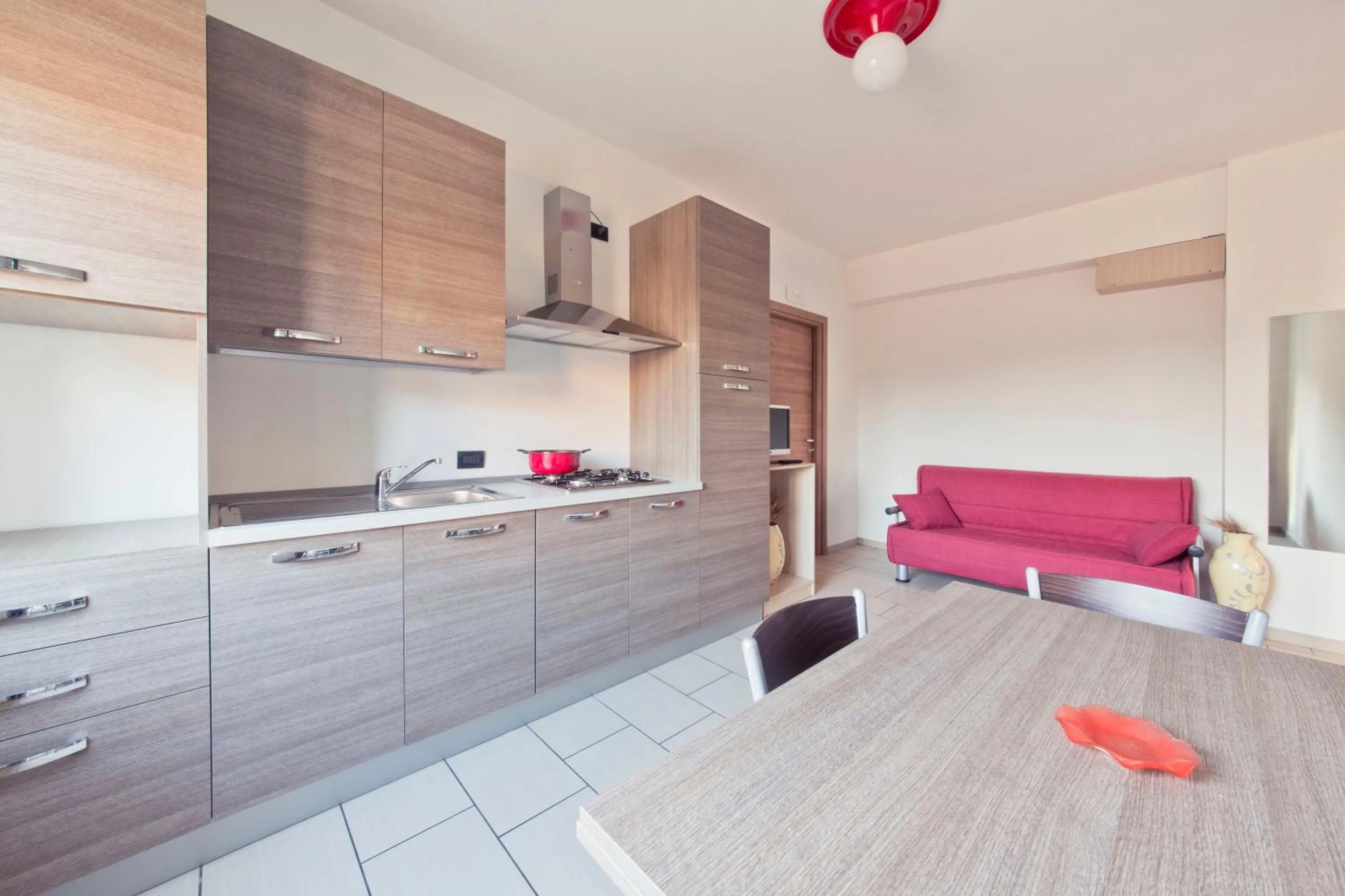 Kitchen or kitchenette in Longomare