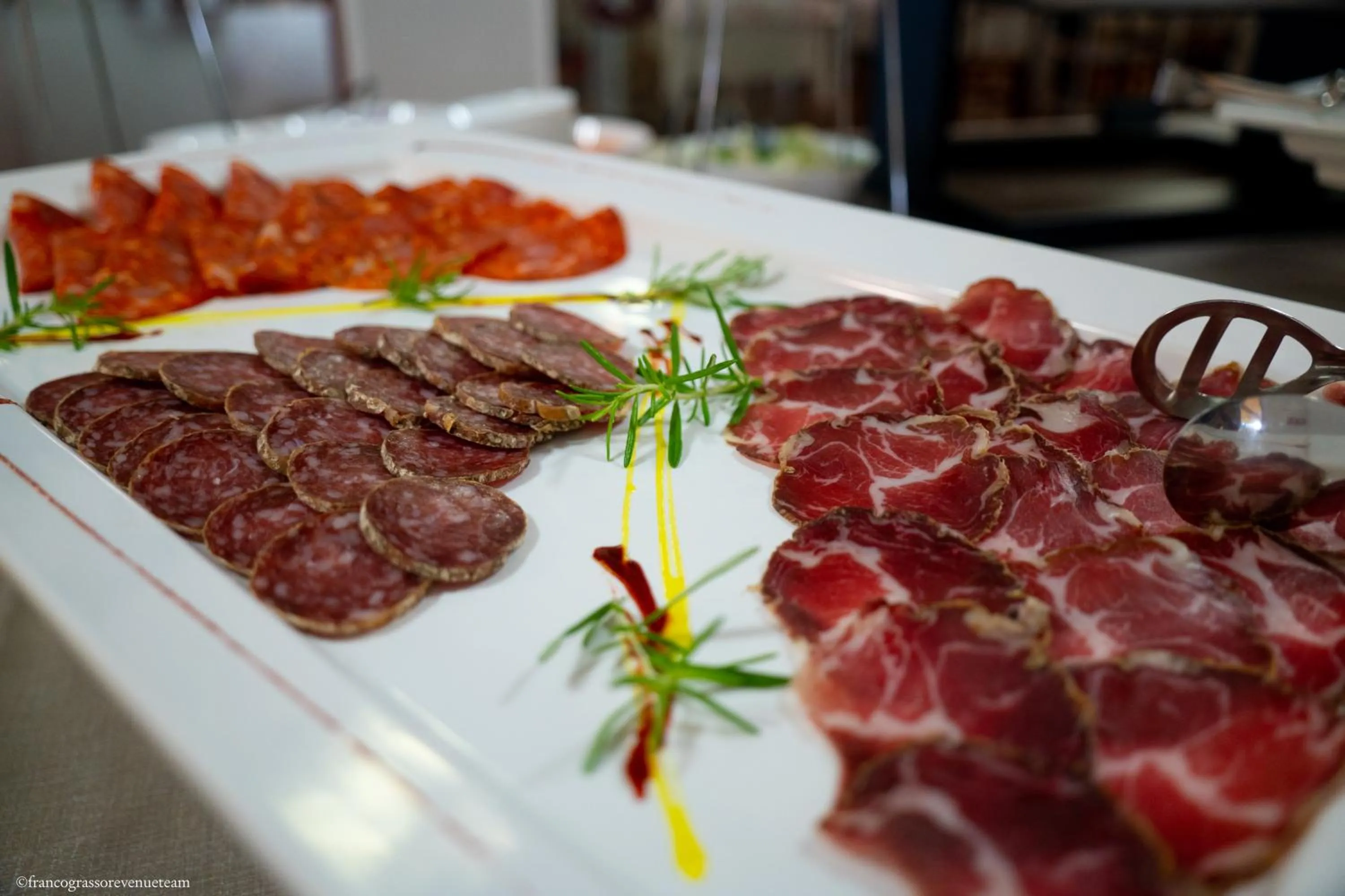 Buffet breakfast in Hotel Quattro Palme