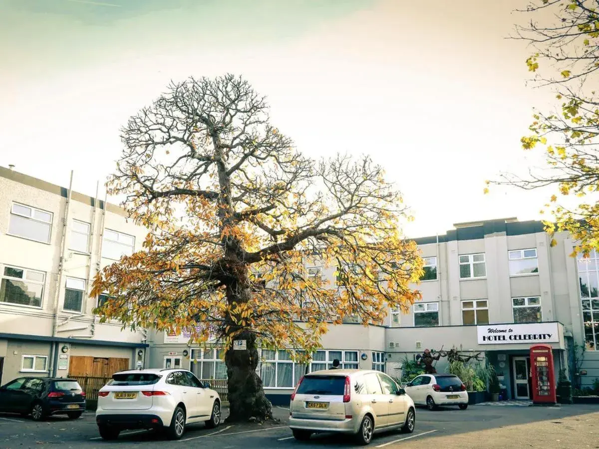Property building in Hotel Celebrity Bournemouth East Cliff by Villare hotels Property building in Hotel Celebrity Bournemouth East Cliff by Villare hotels