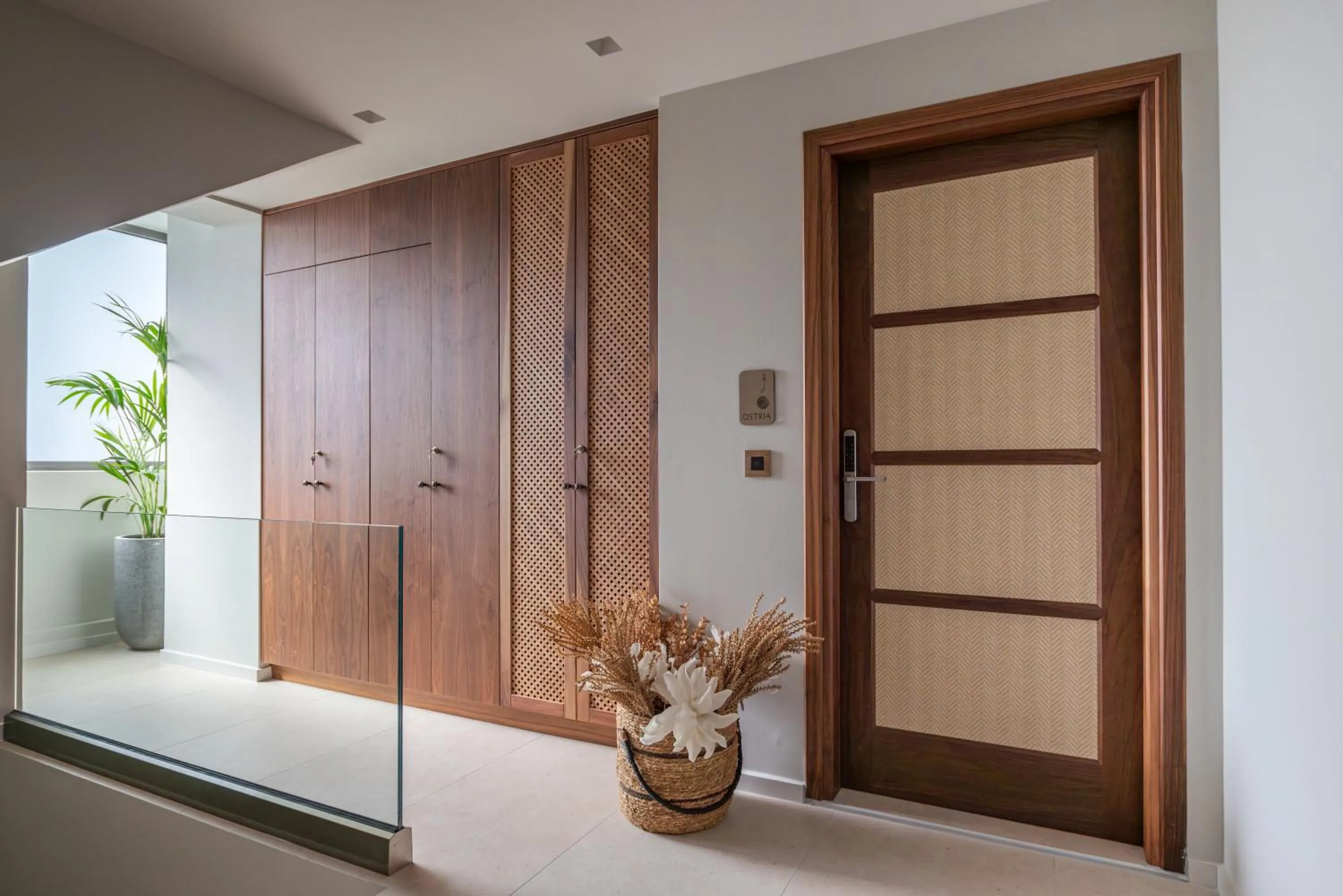 wardrobe in Porto Perla