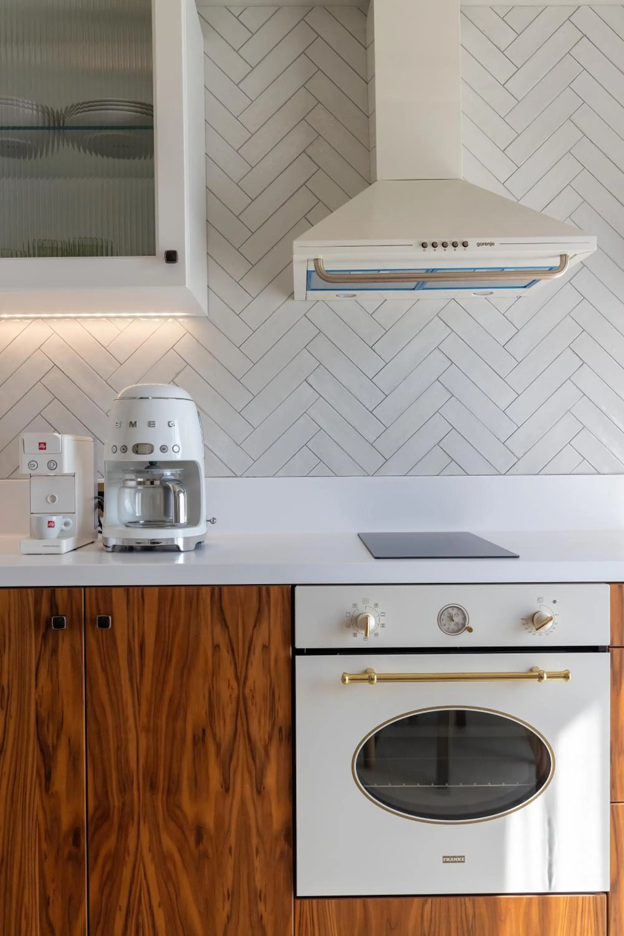 Kitchen or kitchenette in Porto Perla