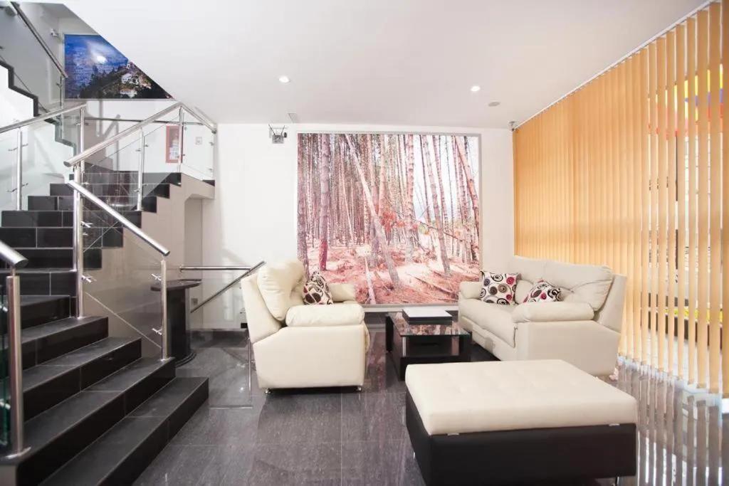 Lobby or reception in Hotel Castellana 100 Bogota By Hoteles Confort 80