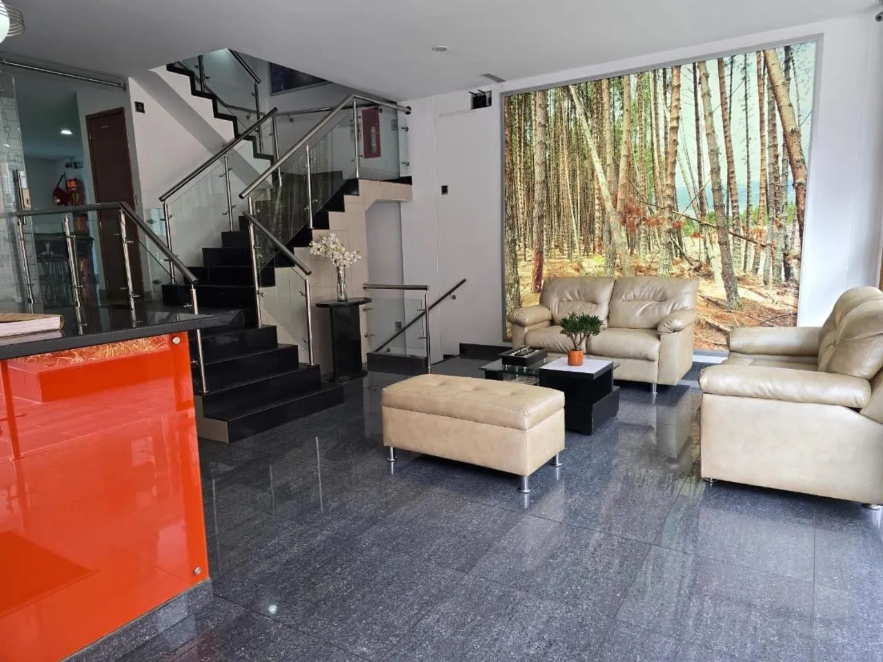 Lobby or reception in Hotel Castellana 100 Bogota By Hoteles Confort 80