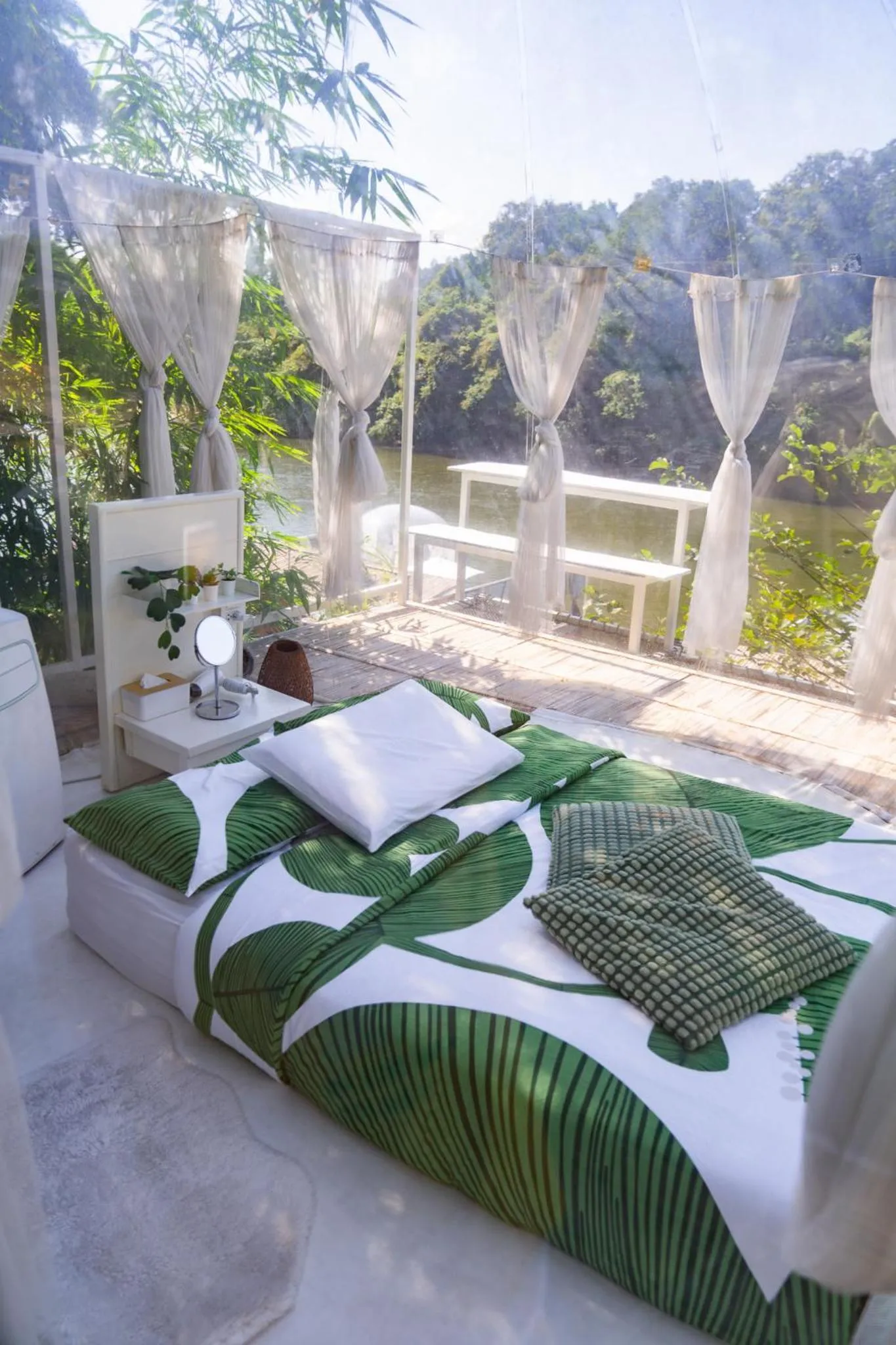 The Three Bubble Houses