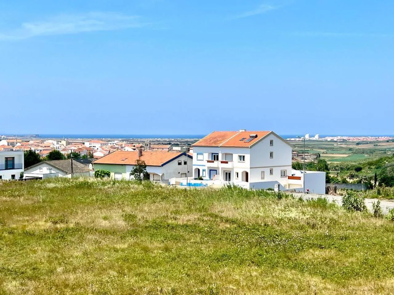 Apartamento T2 com vista panorâmica sobre a costa