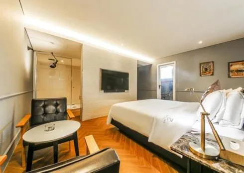 Bed in Ulsan Samsan Pandora Hotel