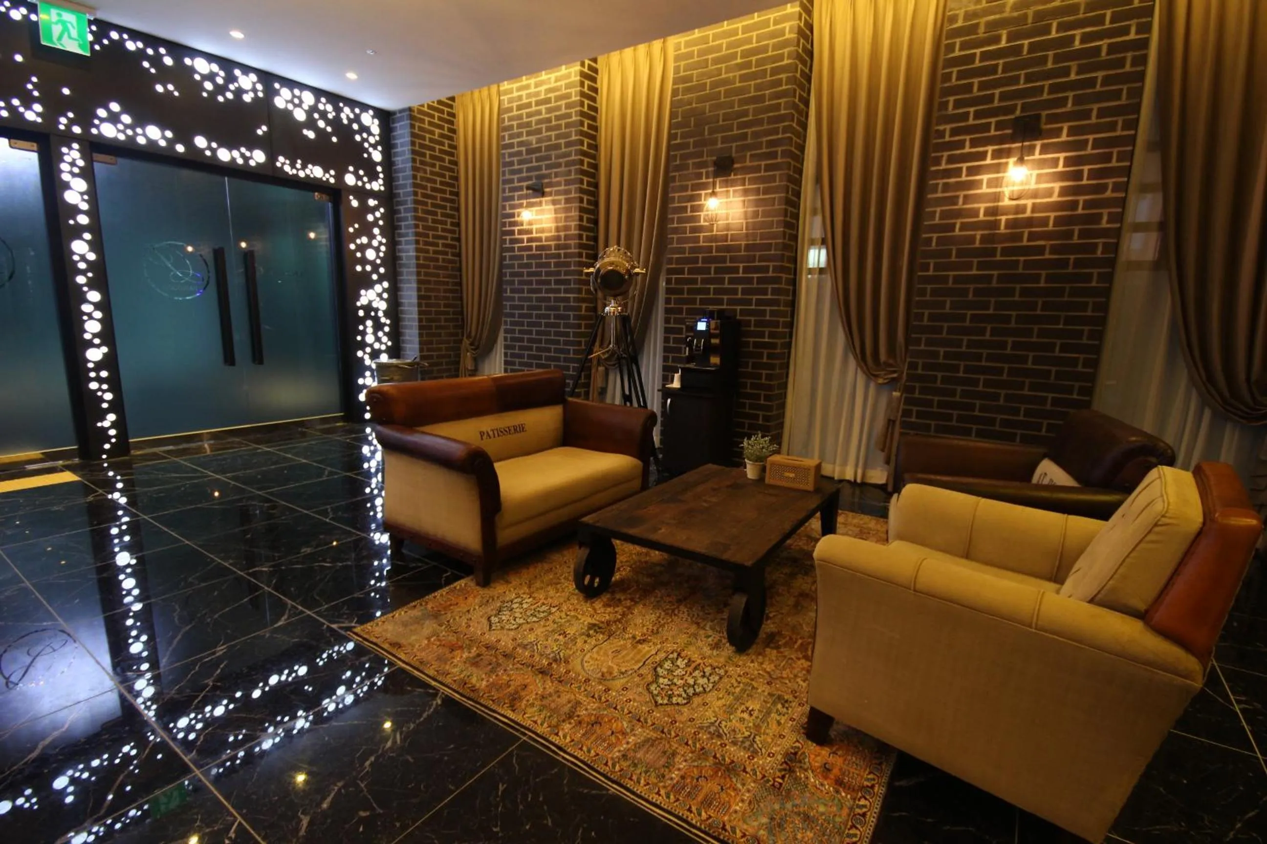 Lobby or reception in Ulsan Samsan Pandora Hotel