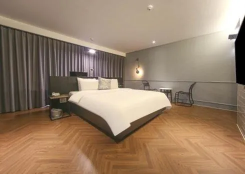 Bed in Ulsan Samsan Pandora Hotel