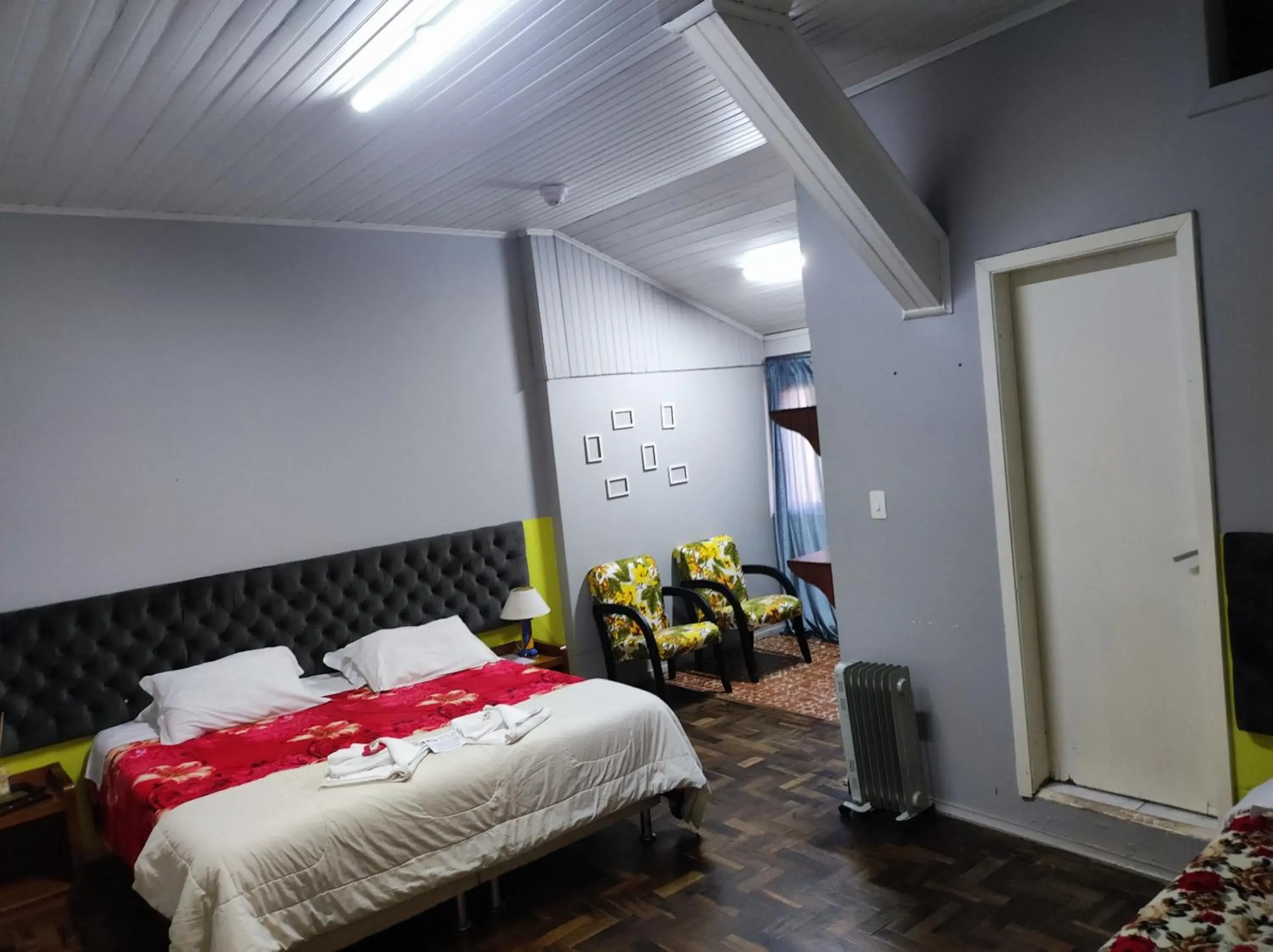 Standard Quadruple Room in Pousada Vista do Lago - HOSTEL Standard Quadruple Room in Pousada Vista do Lago - HOSTEL