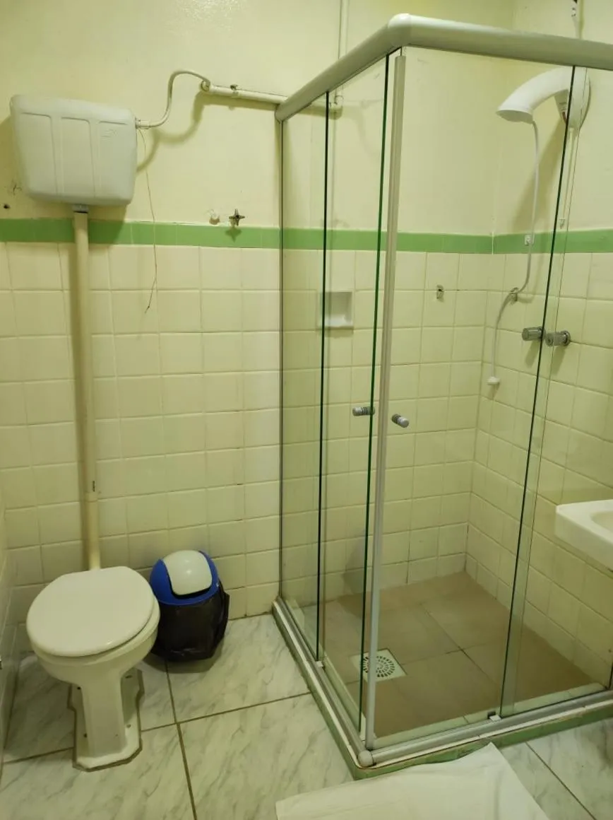 Bathroom in Pousada Vista do Lago - HOSTEL