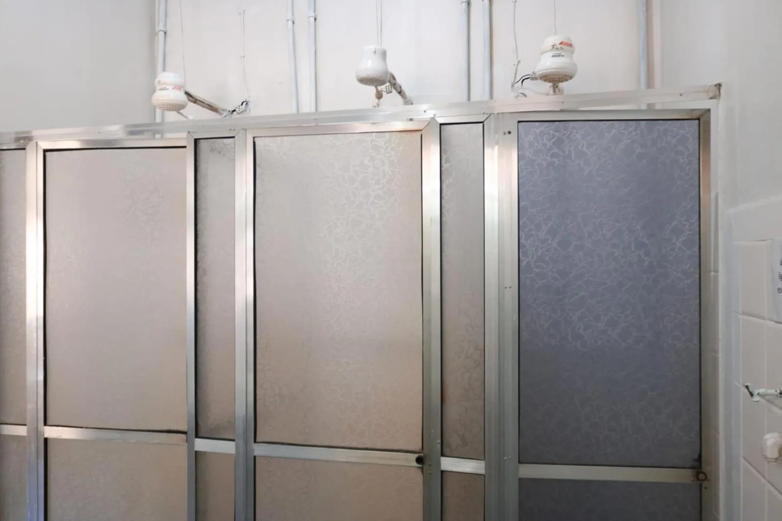 Bathroom in Pousada Vista do Lago - HOSTEL