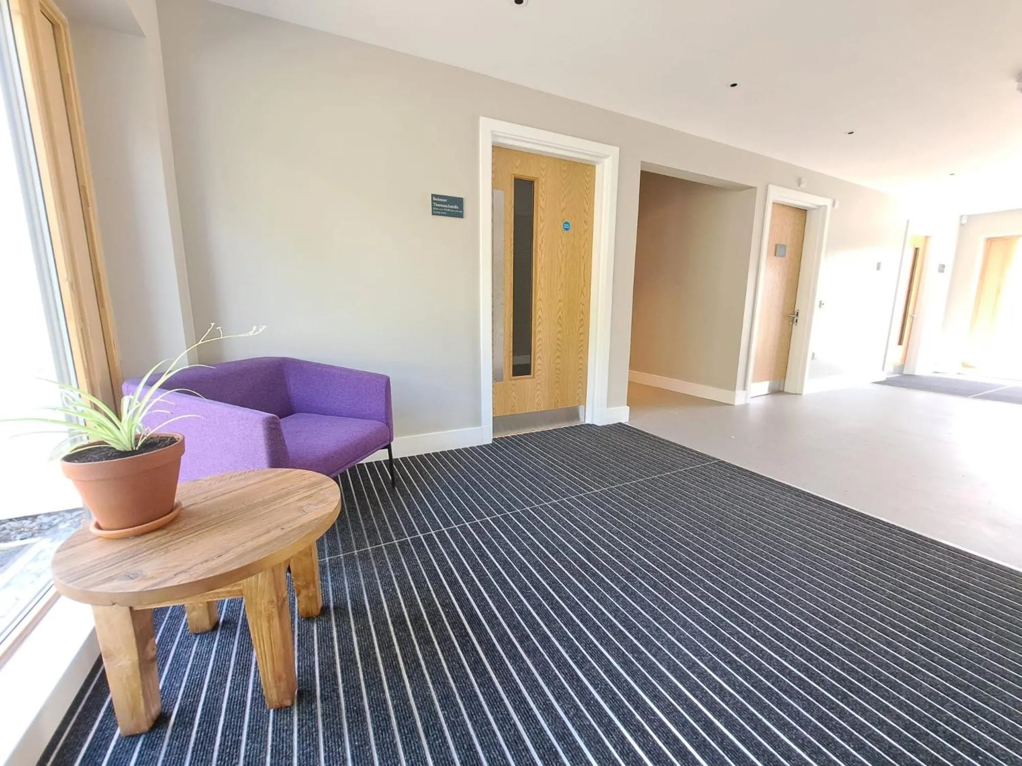 Seating area in An Spiris Accommodation at Dundreggan Rewilding Centre