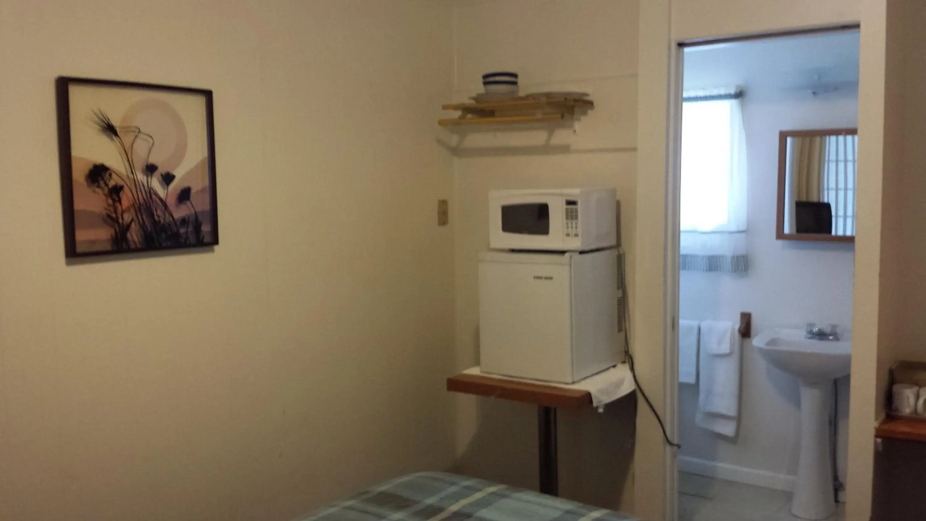 Twin Room - single occupancy in Relax Inn Twin Room - single occupancy in Relax Inn