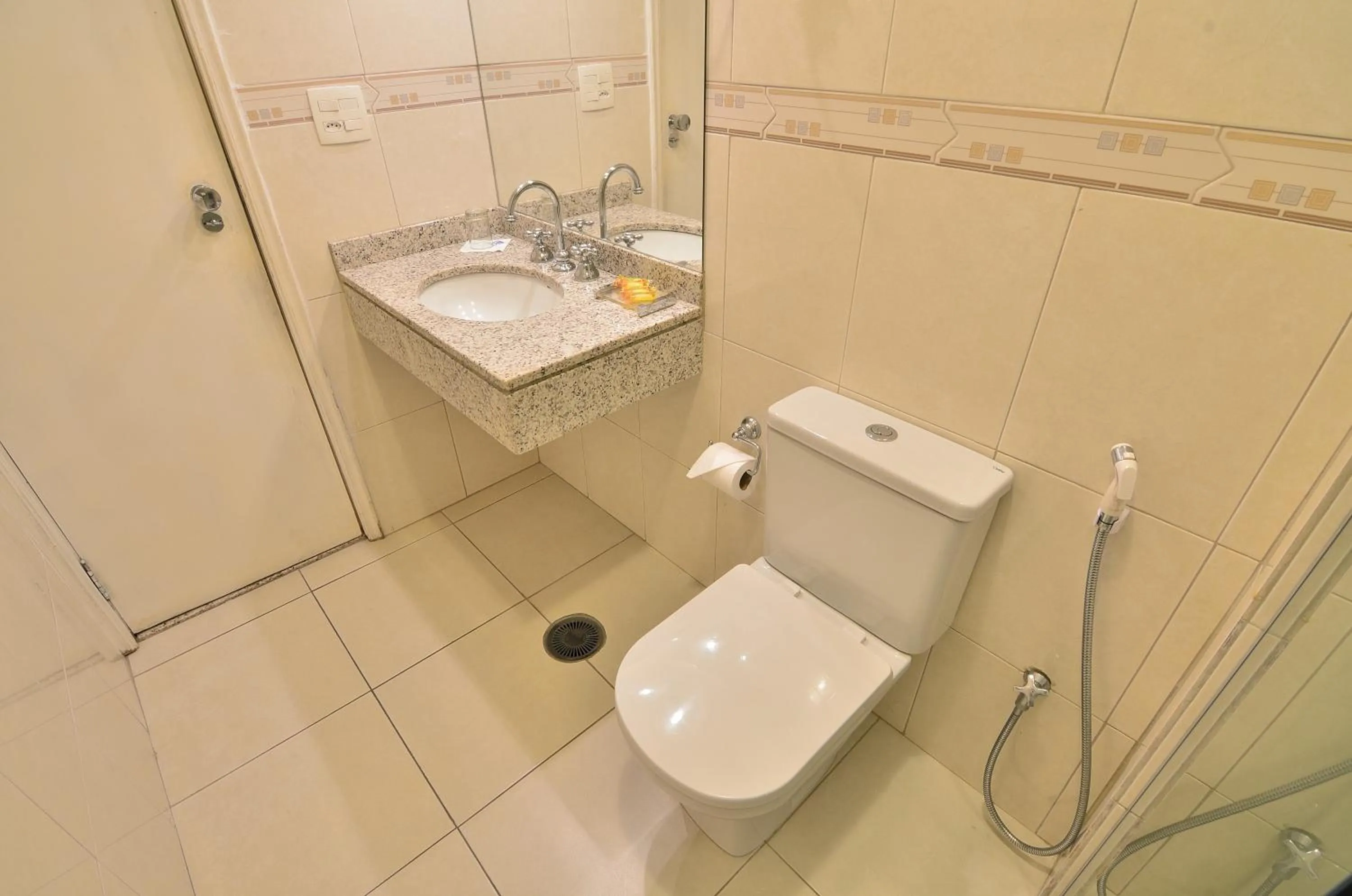 Bathroom in Hotel Castelar