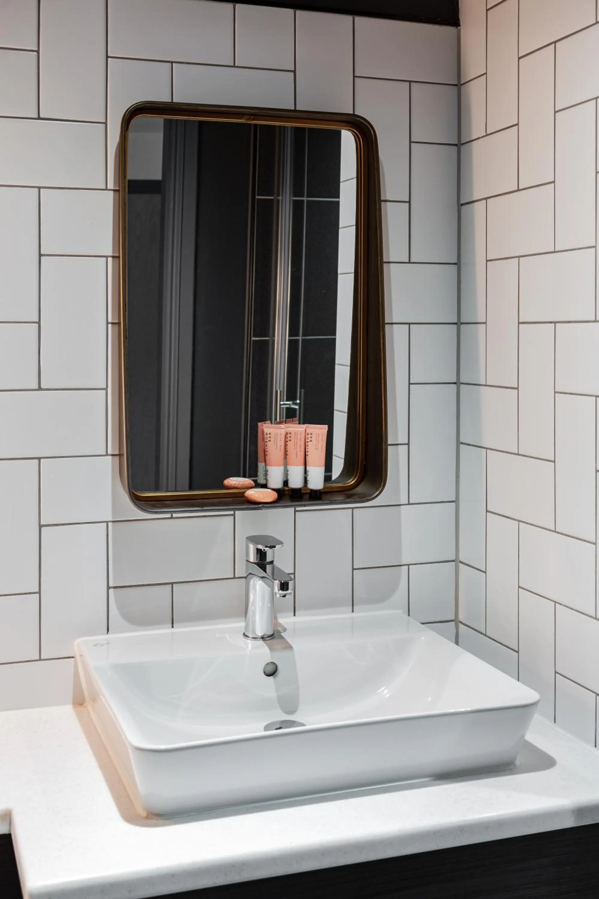 Bathroom in Ropewalks Hotel