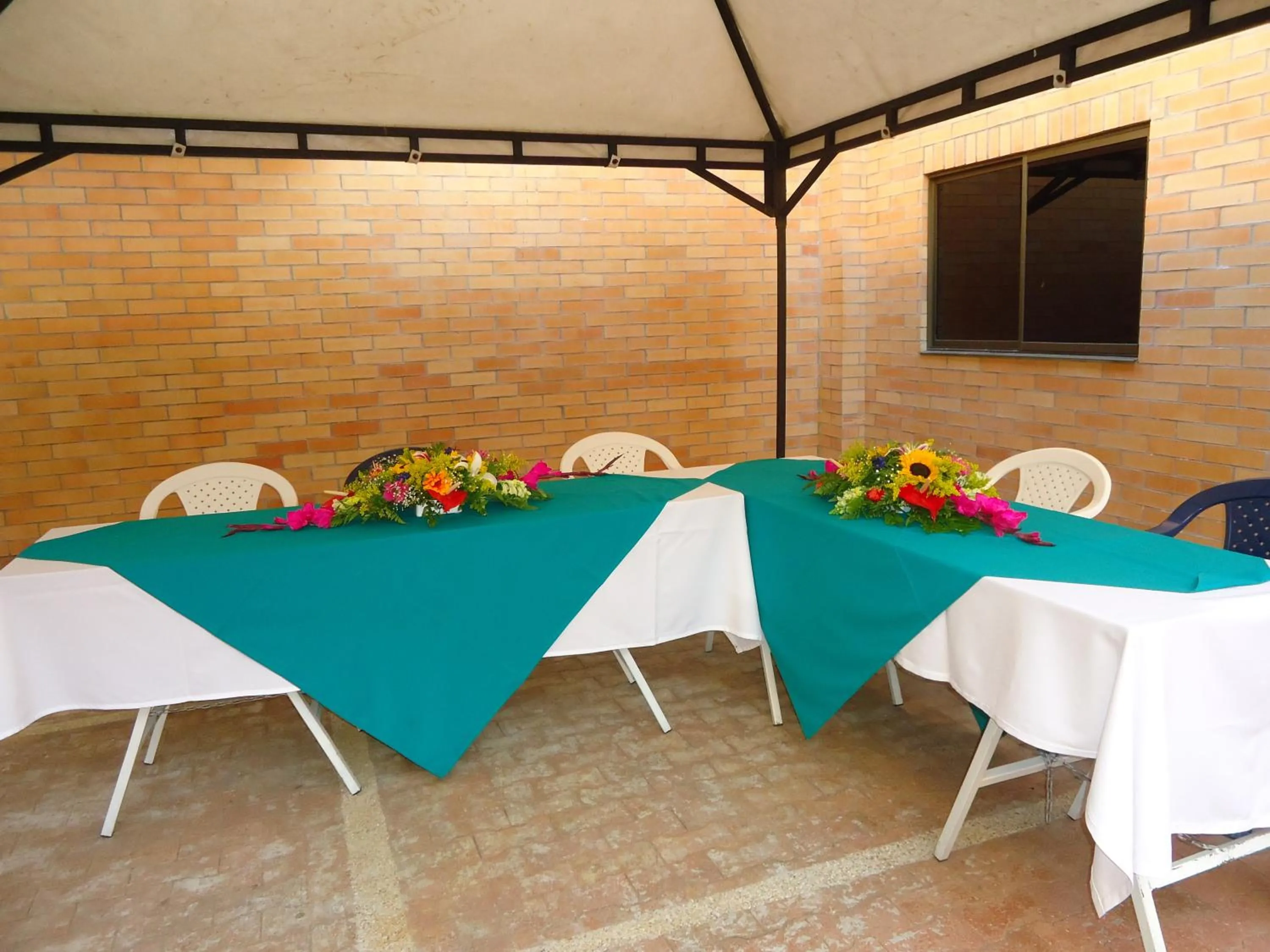 Business facilities in Apartahotel Los Cerezos