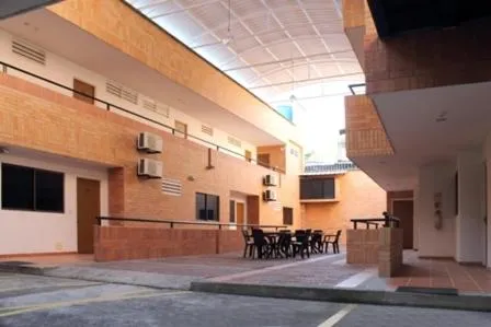 Apartahotel Los Cerezos