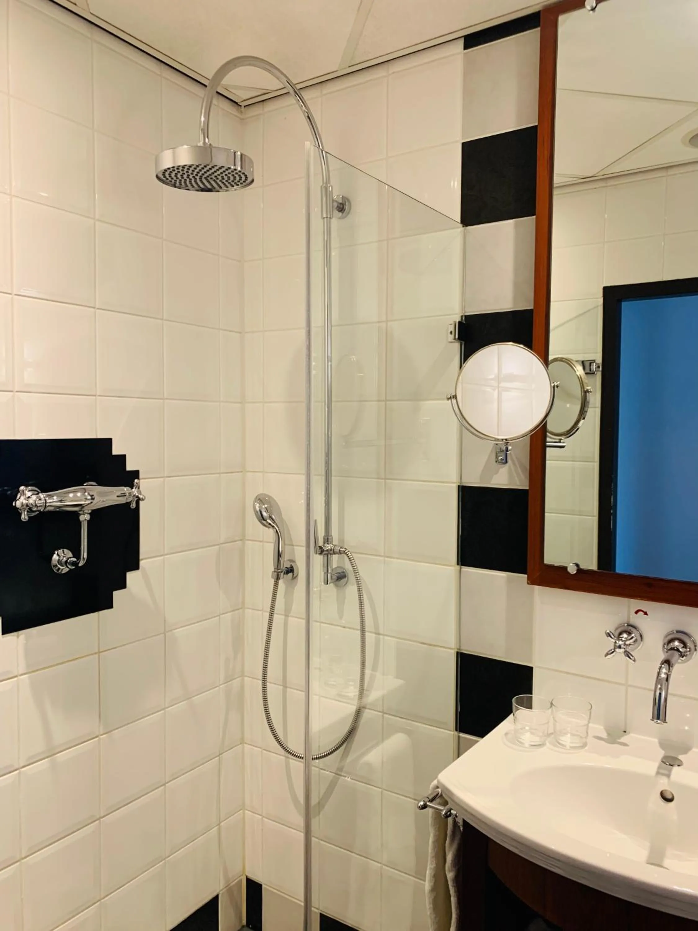 Bathroom in Banks Mansion - All Inclusive Boutique Hotel