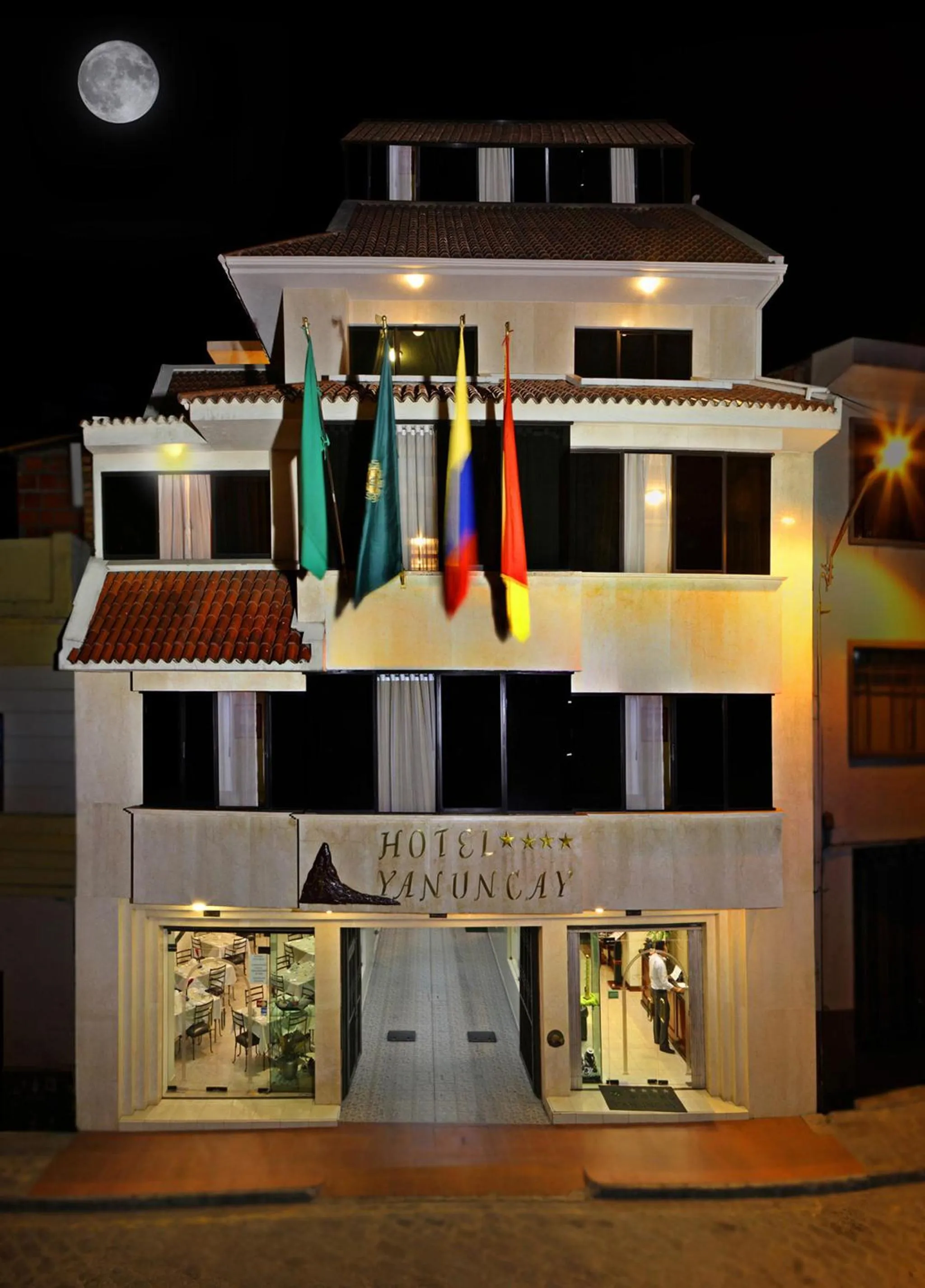 Facade/entrance in Hotel Yanuncay