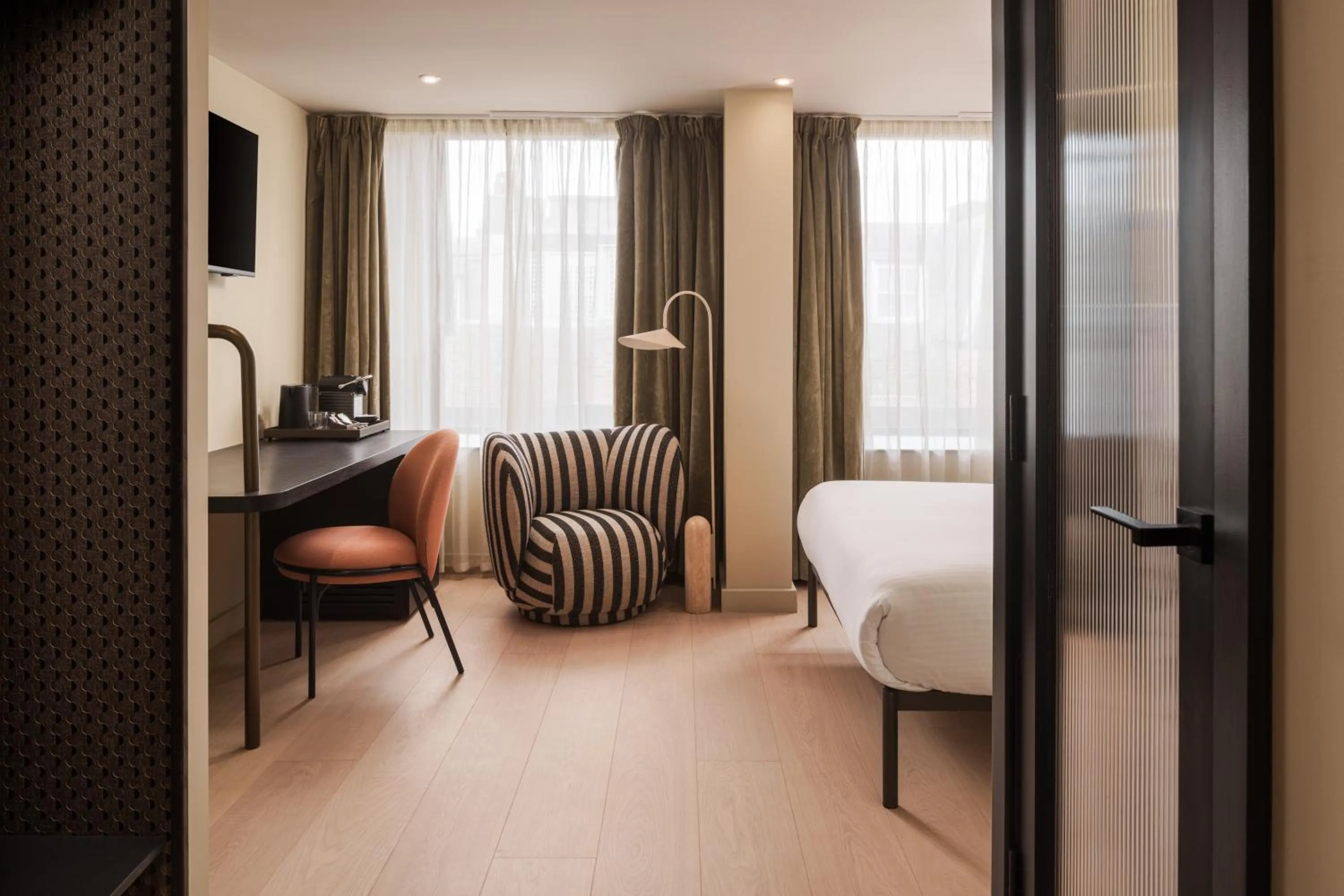 Bed in Central Park Hotel