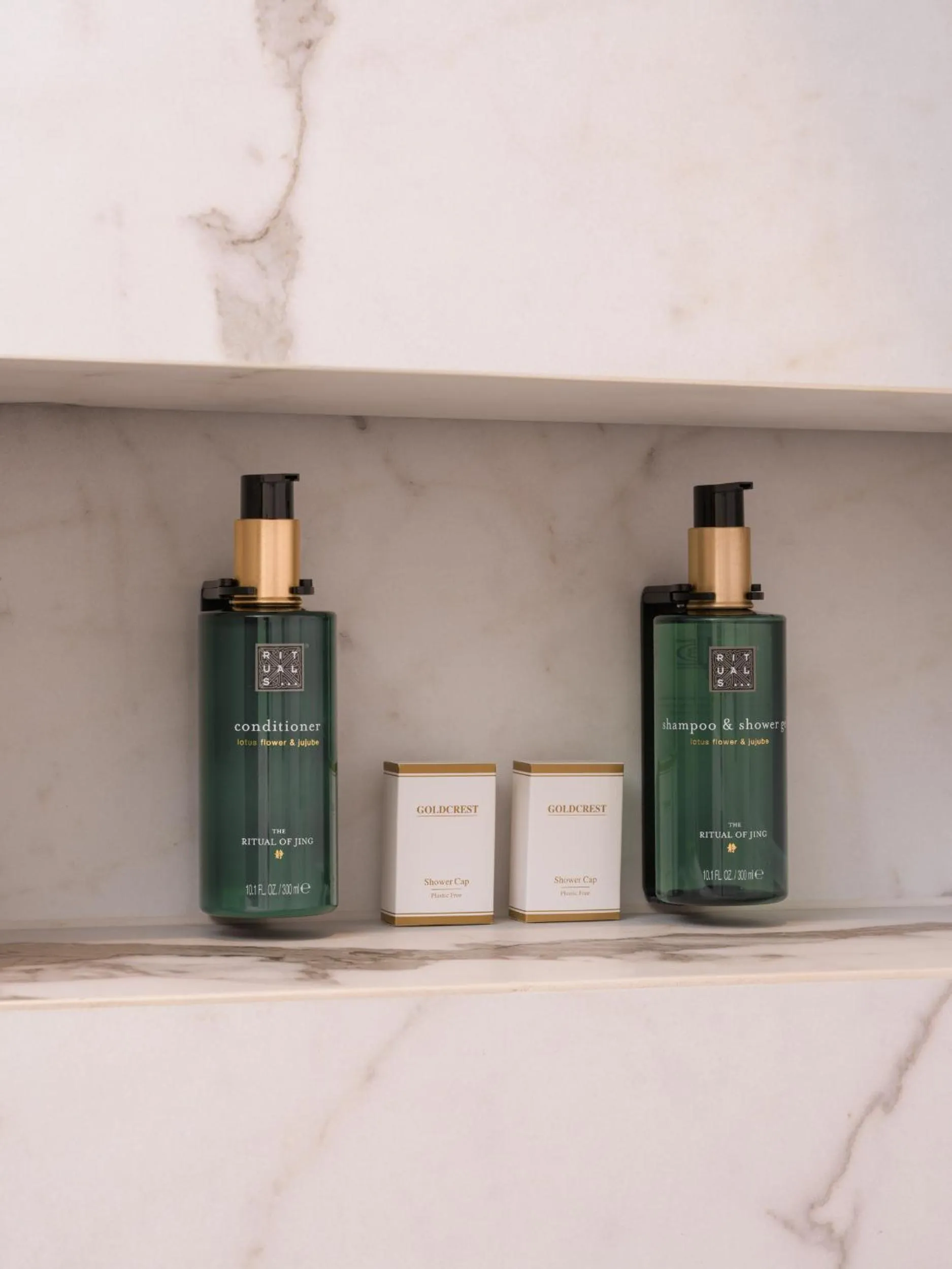 Shower in Central Park Hotel