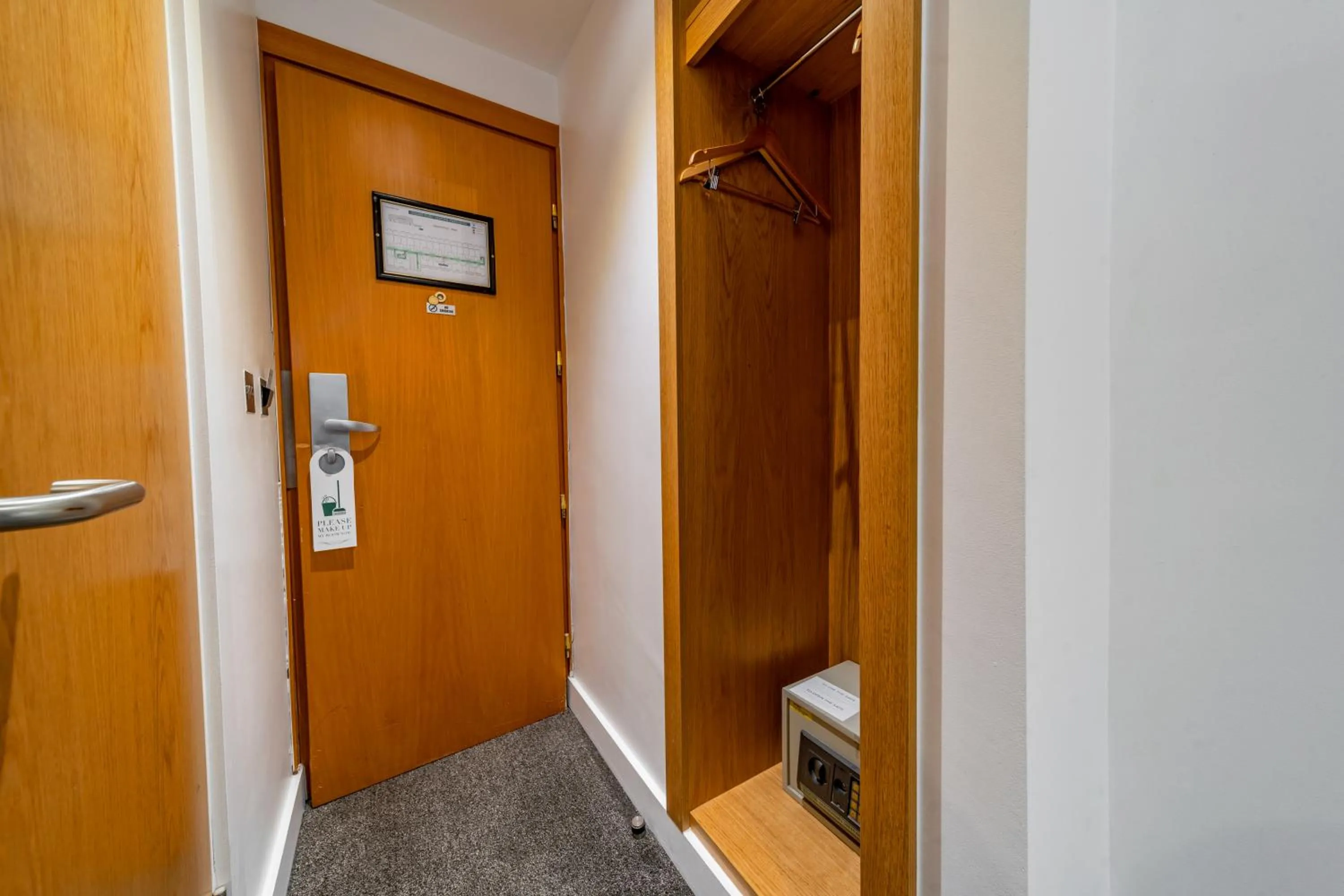 Bedroom in Central Park Hotel