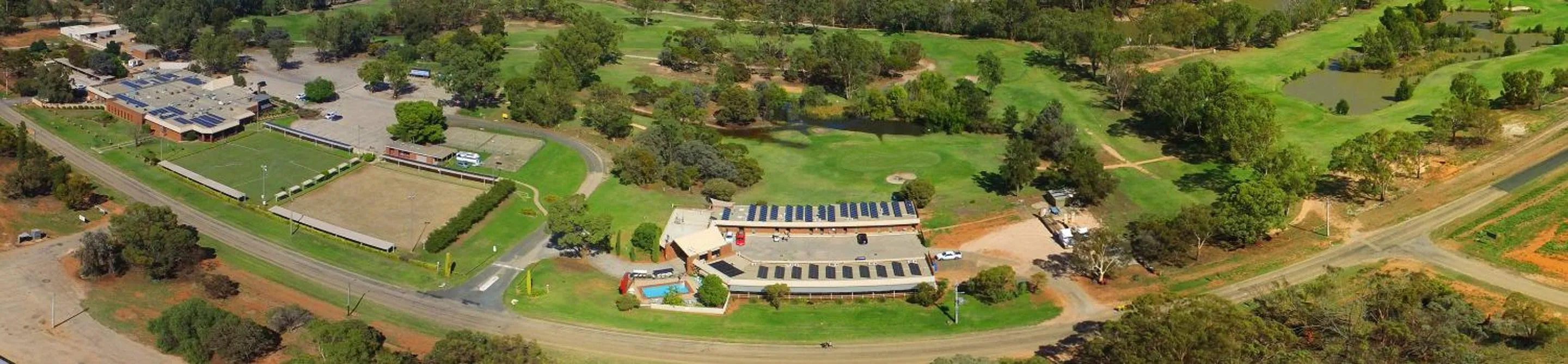 Property building in Tooleybuc Club Motor Inn