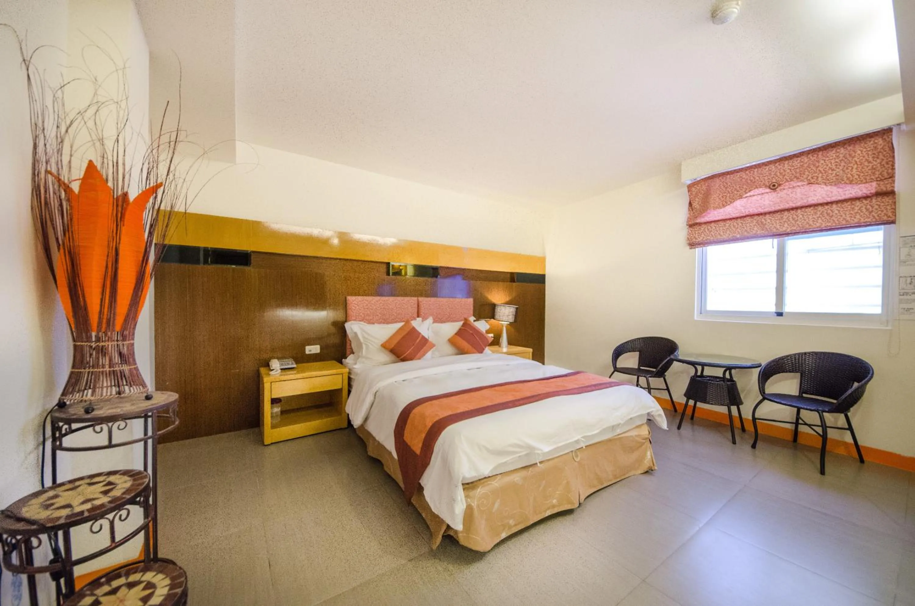 Photo of the whole room, Bed in Yake Homestay