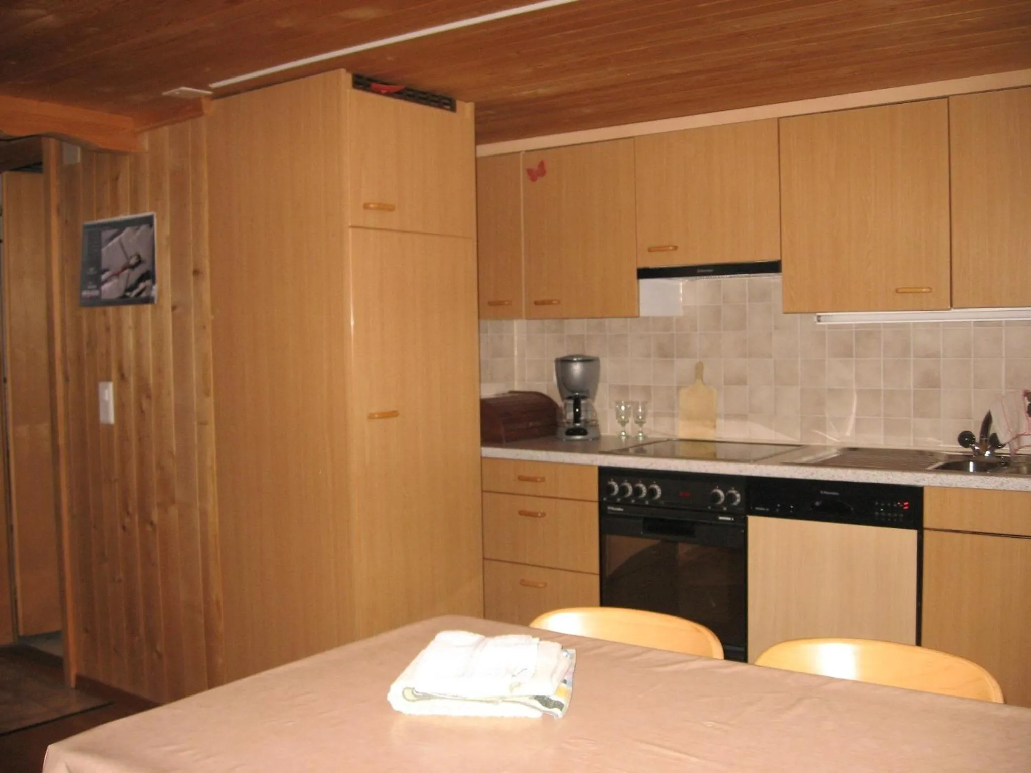 Kitchen or kitchenette in Chalet uf em Stutz 1