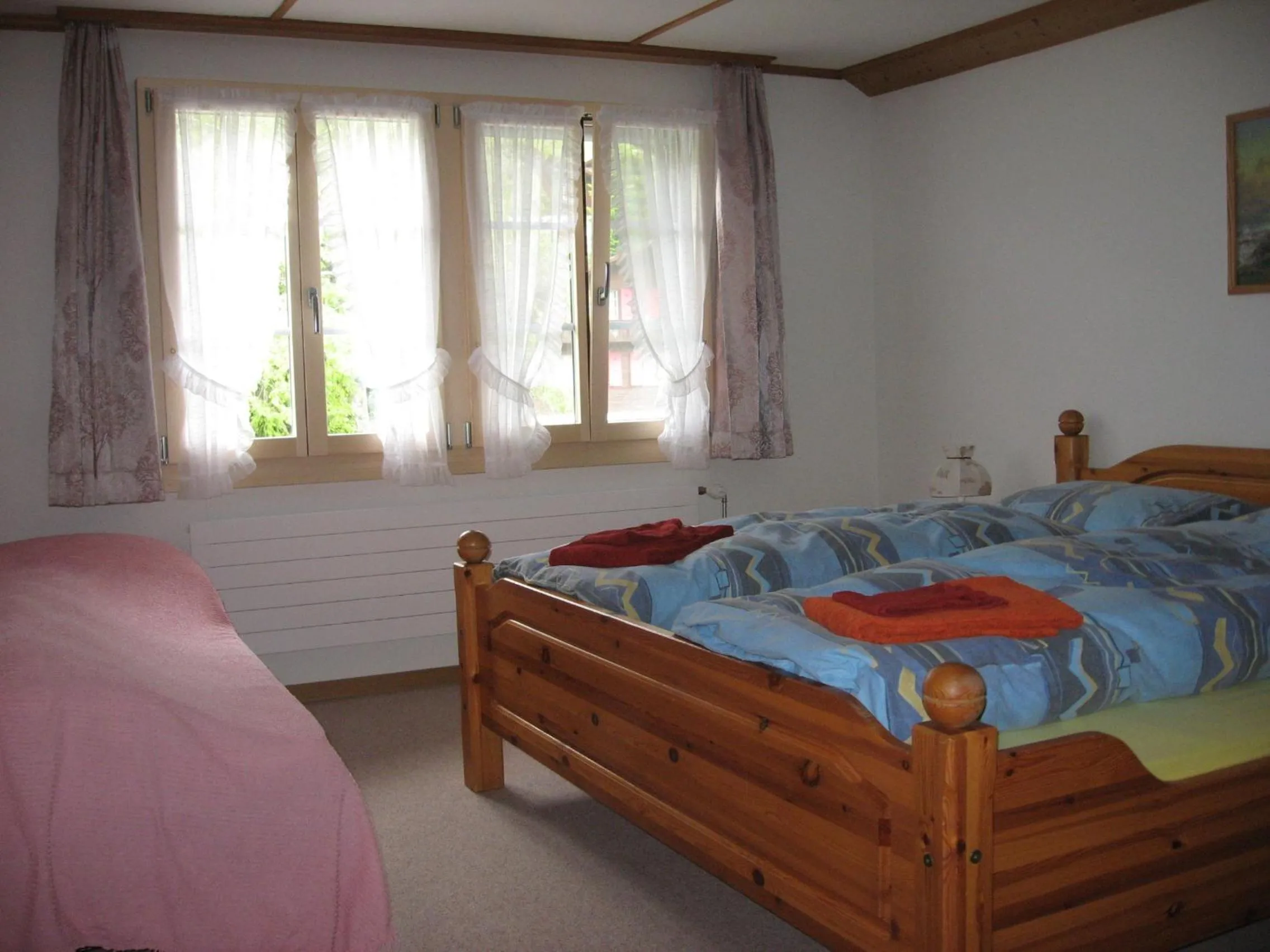 Bedroom, Bed in Chalet uf em Stutz 1