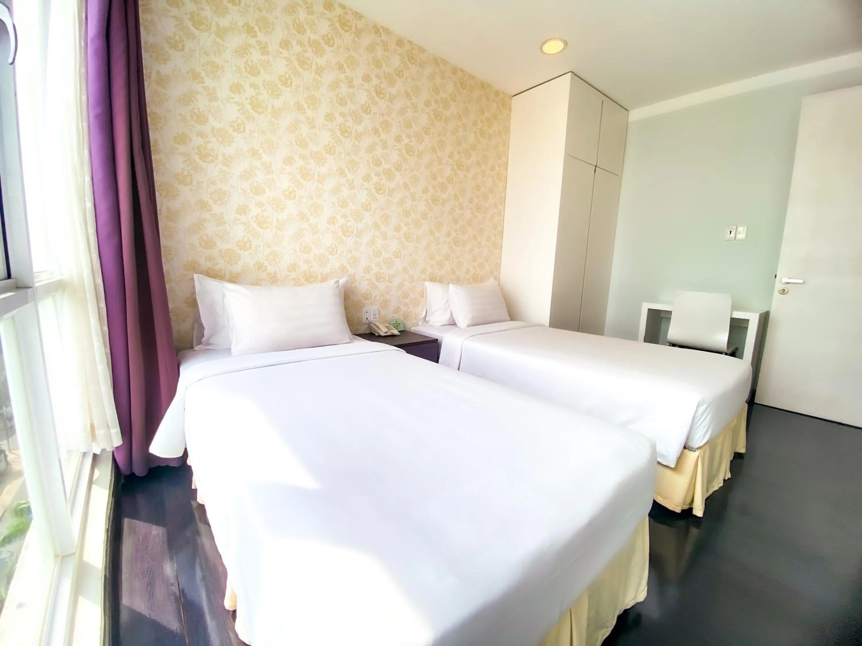 Bed in Becamex Hotel Thu Dau Mot