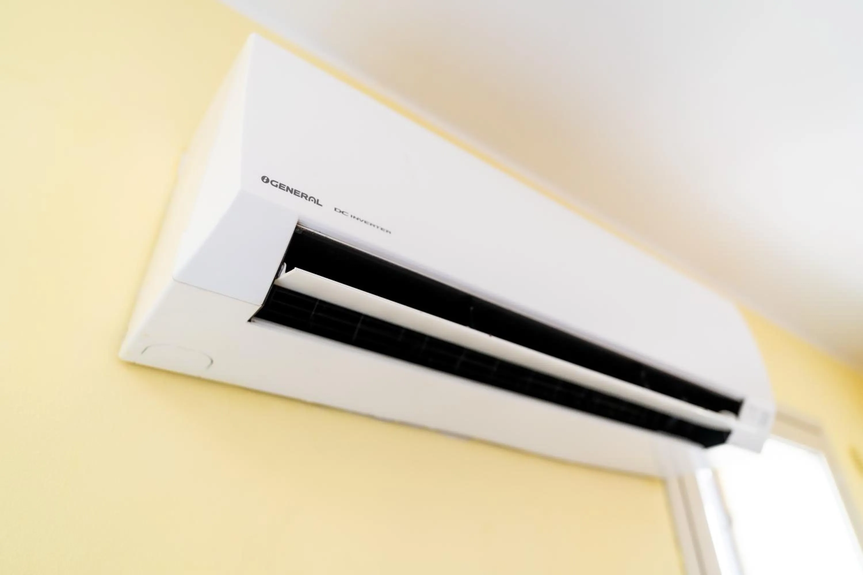 air conditioner in Le Ville della Contea -Vacation rentals