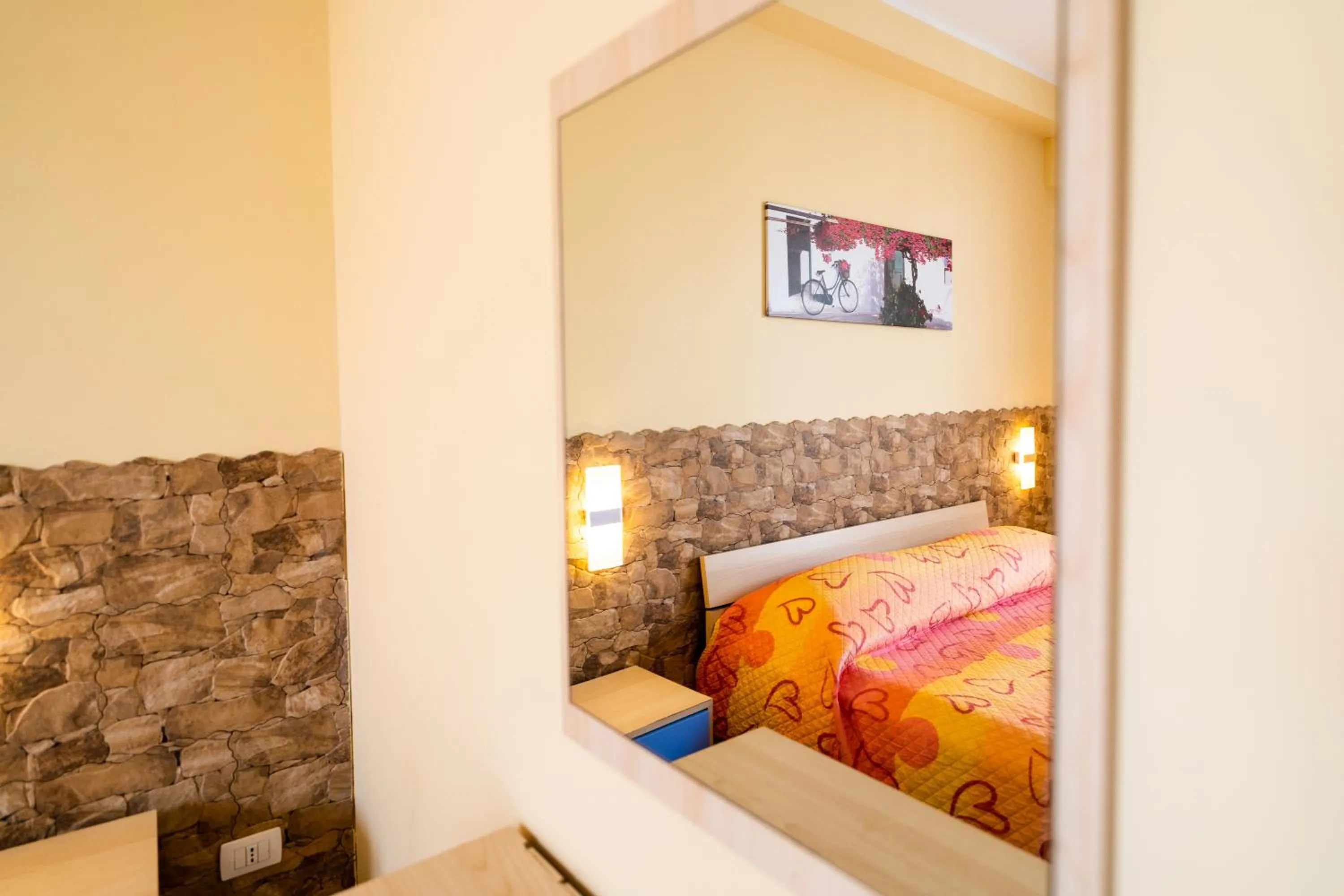 Decorative detail, Bed in Le Ville della Contea -Vacation rentals