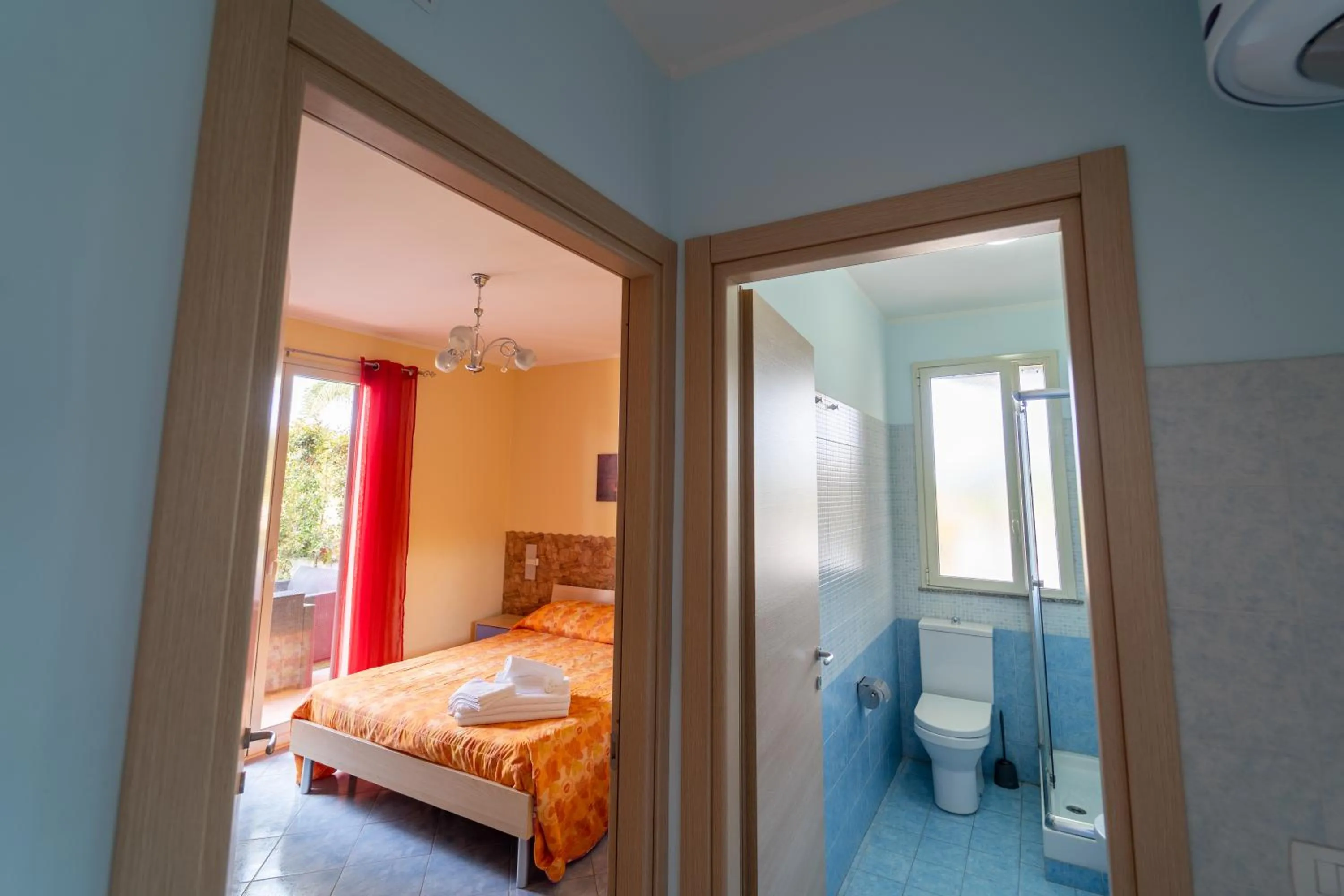 Decorative detail, Bed in Le Ville della Contea -Vacation rentals