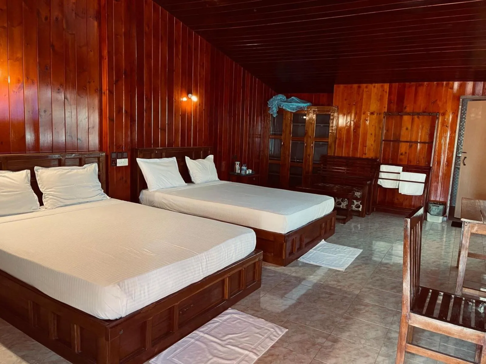 Bed in Anandas Beach Resort