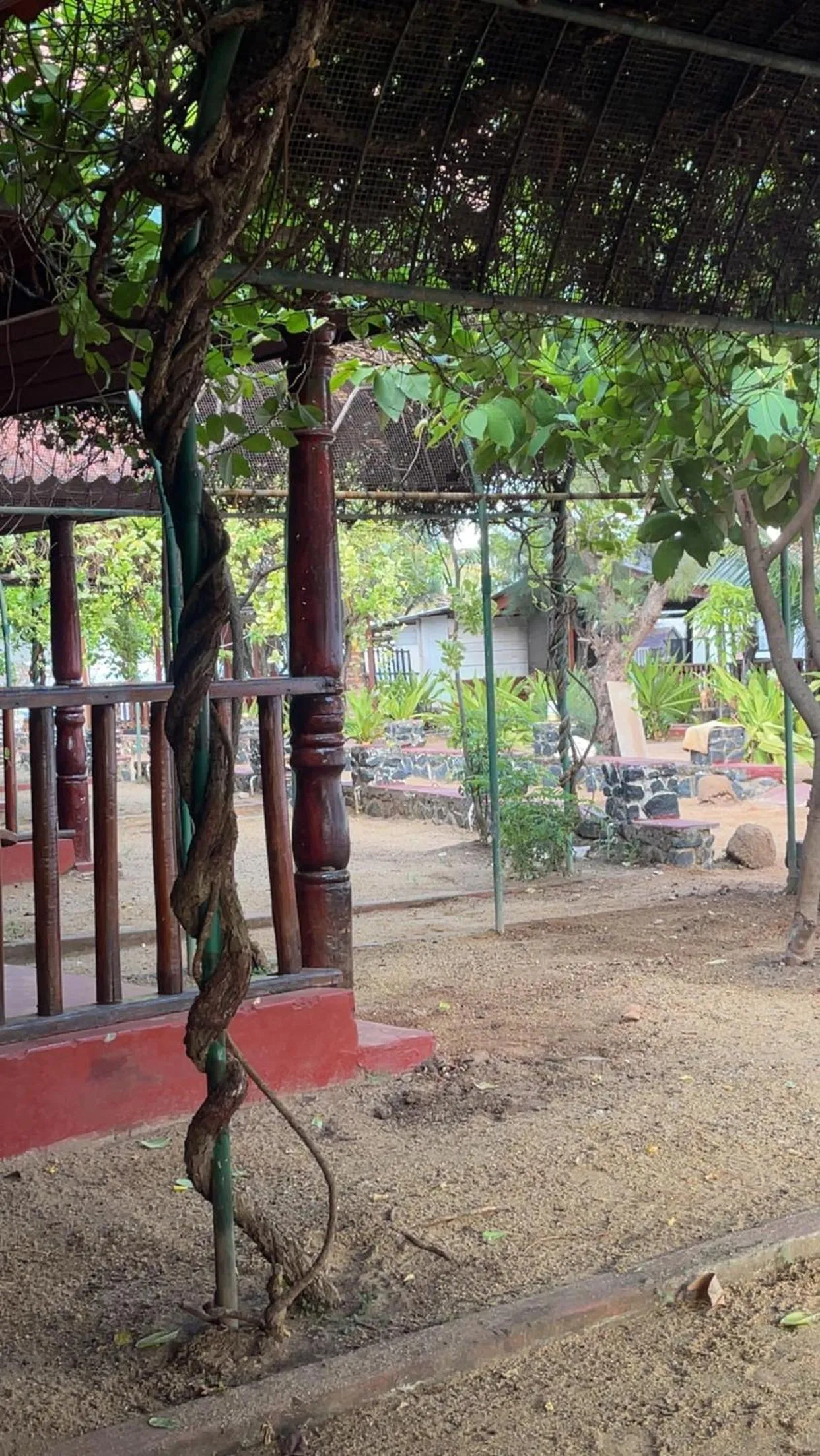 Anandas Beach Resort