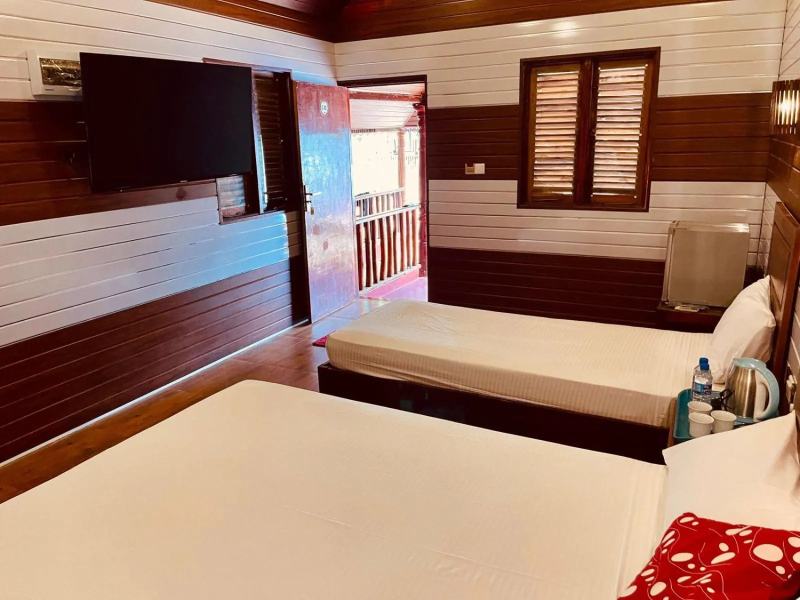 Bed in Anandas Beach Resort