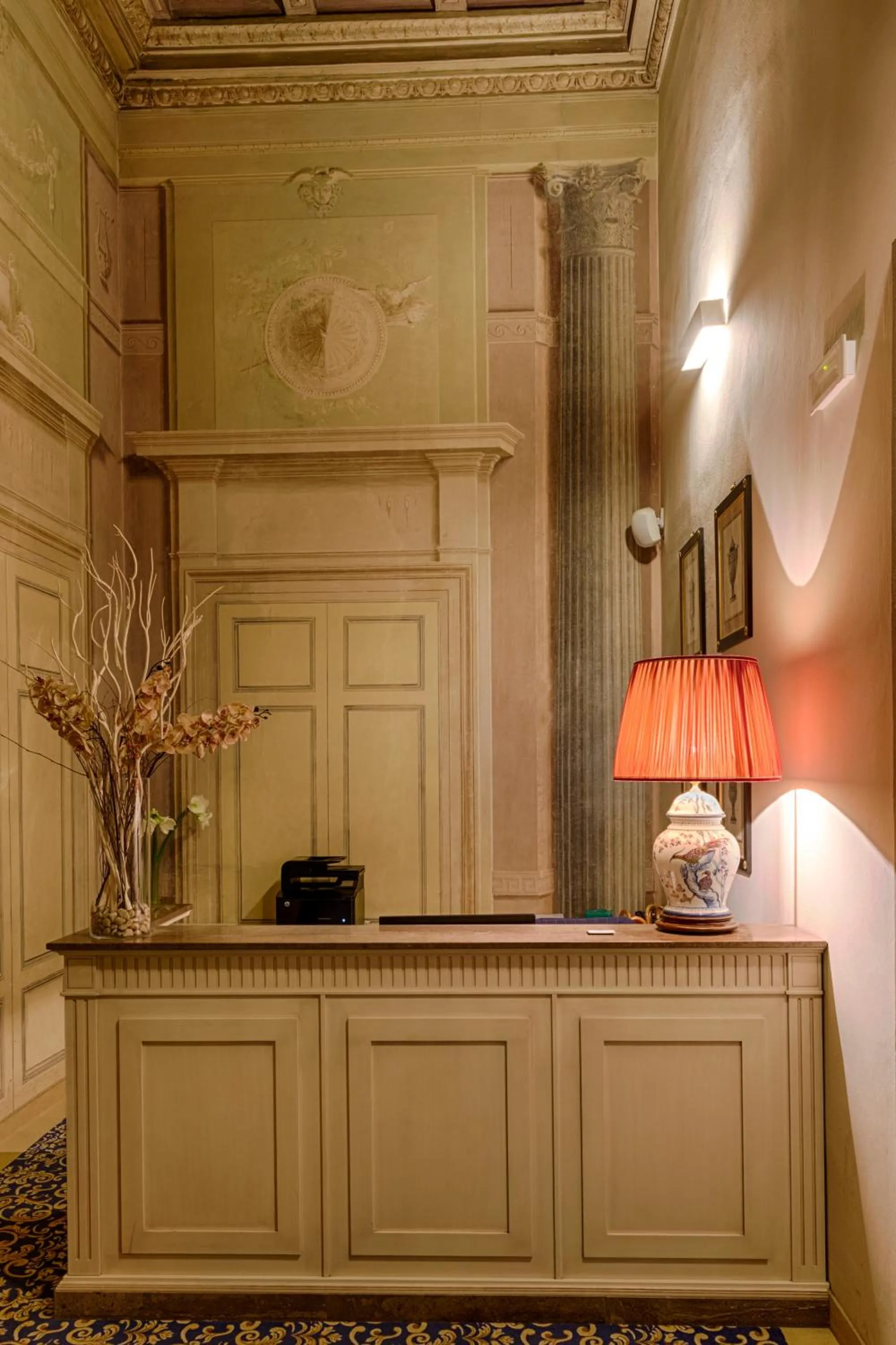 Lobby or reception in Palazzo Guicciardini