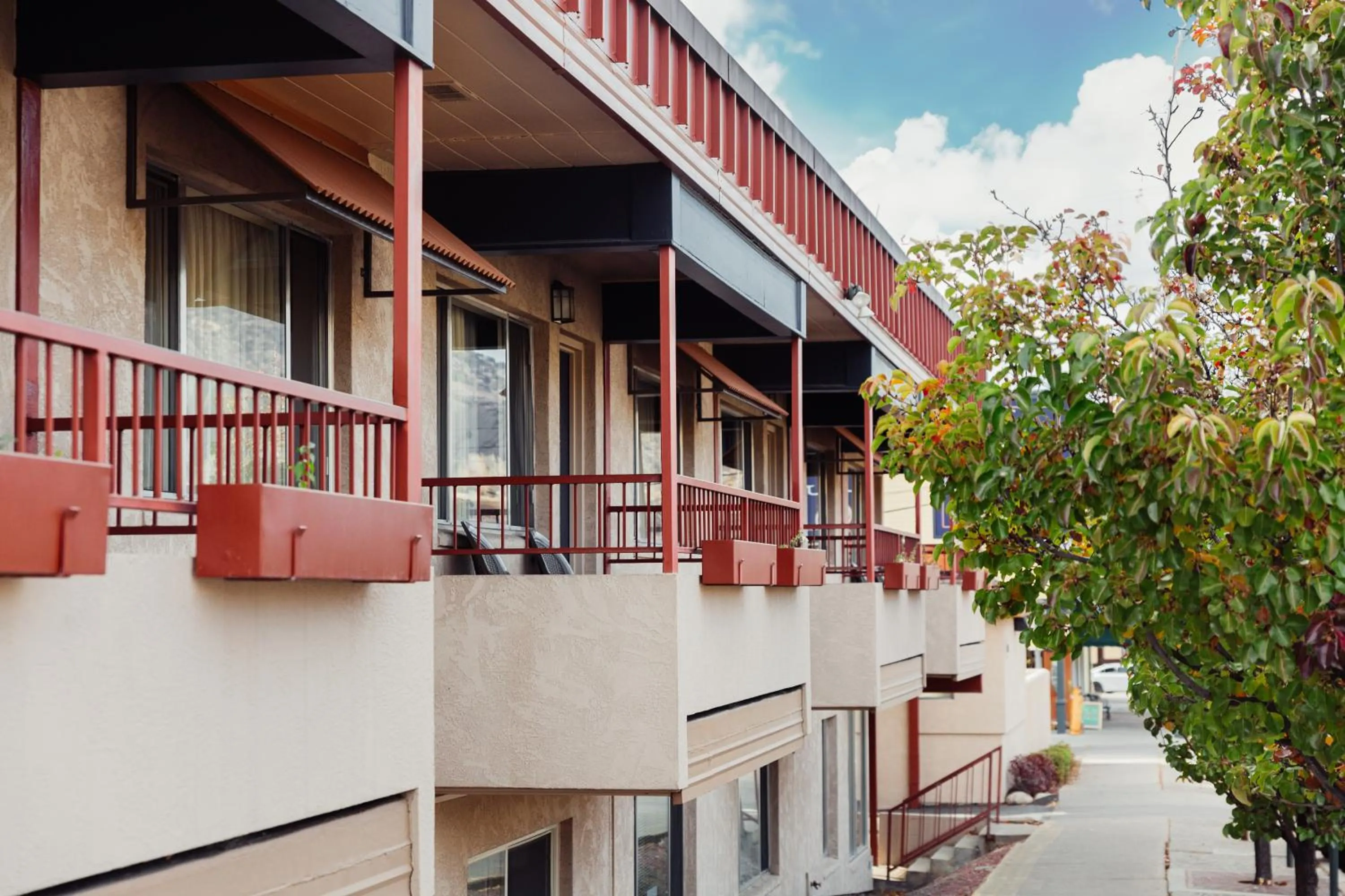 Property building in The Durango Lodge