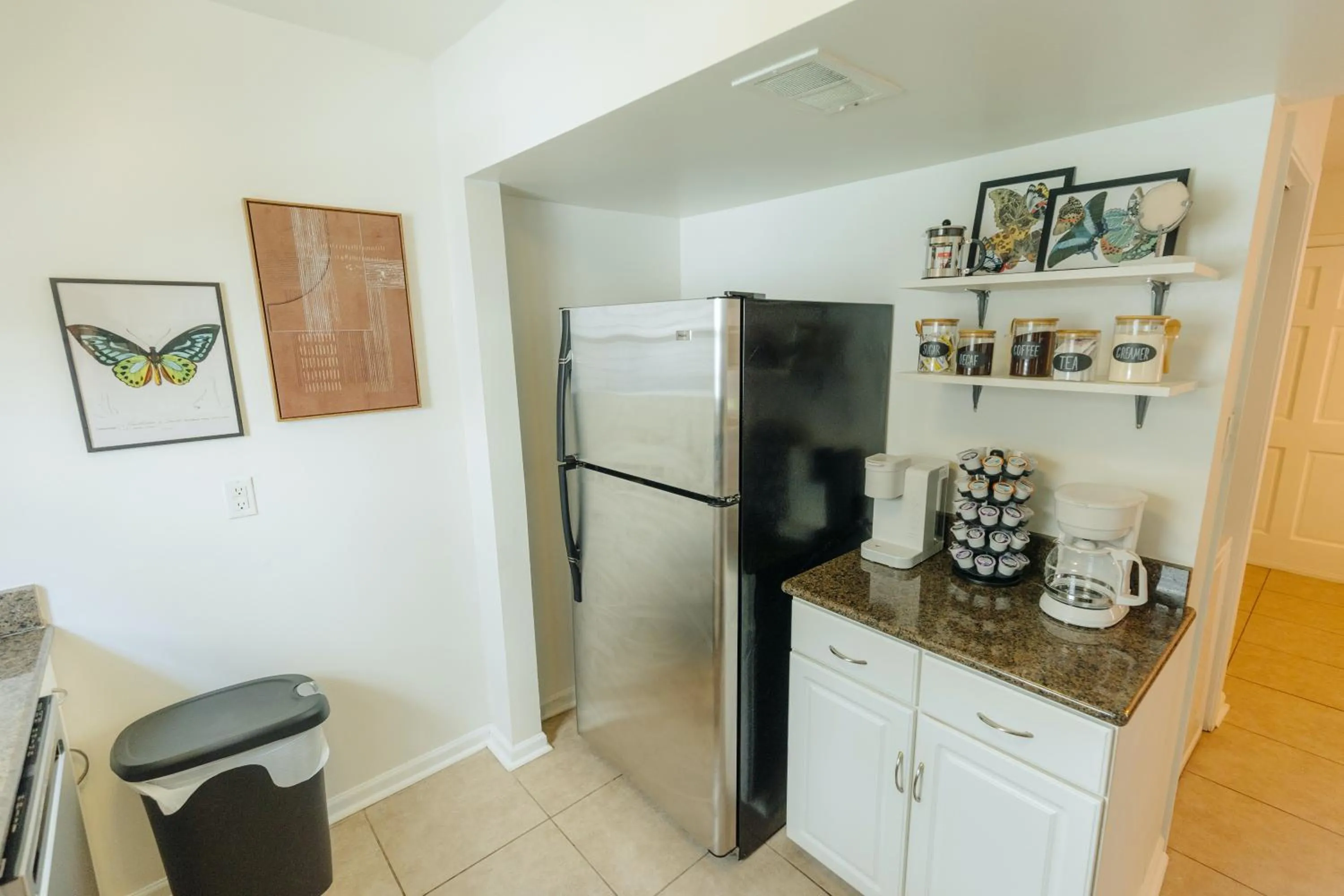 Kitchen or kitchenette in Centrally Located 2BR Overton Square Unit 1 Fast WiFi Free Parking Yes Pets