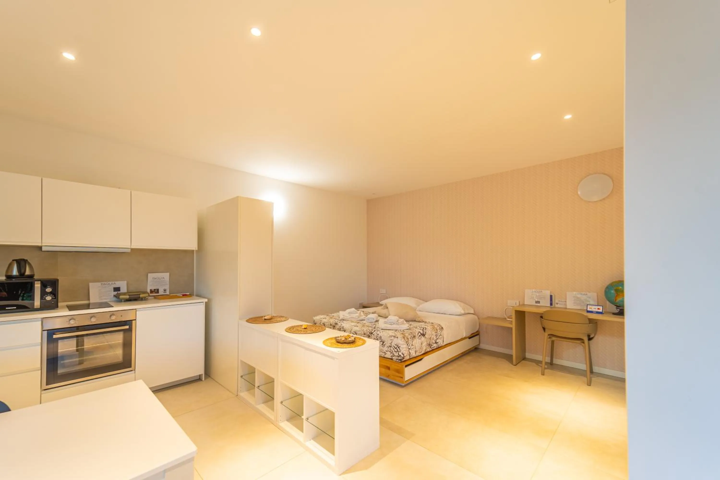 Living room, Bed in Paquja