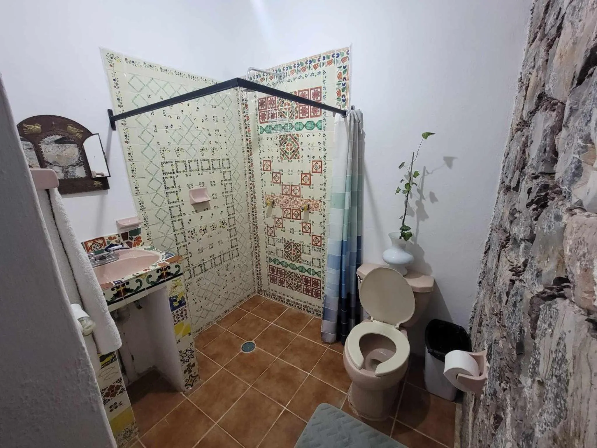 Shower in HOTEL RINCÓN MAGICO REAL DE CATORCE