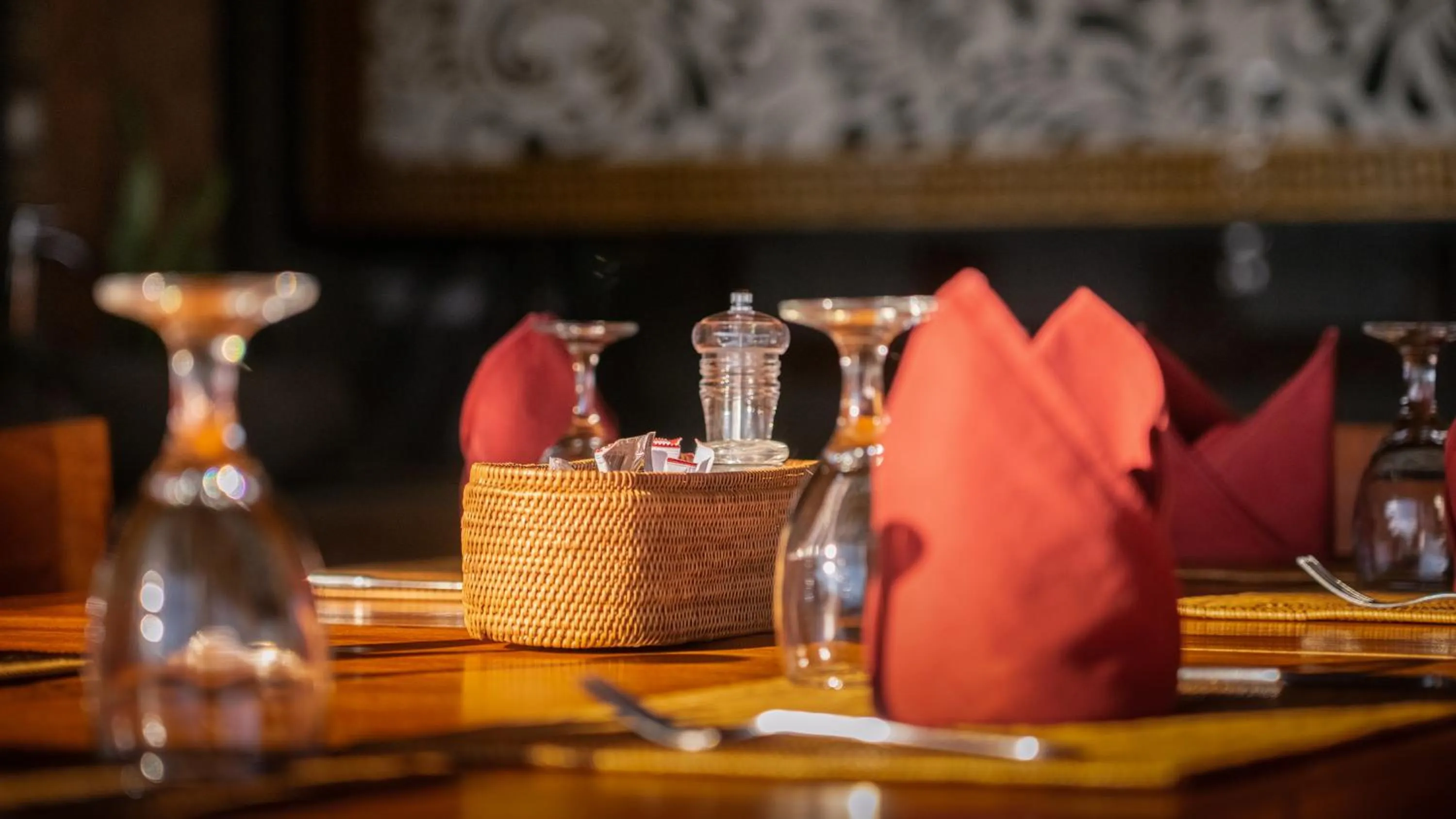 Restaurant/places to eat in Villa Selonding Batu