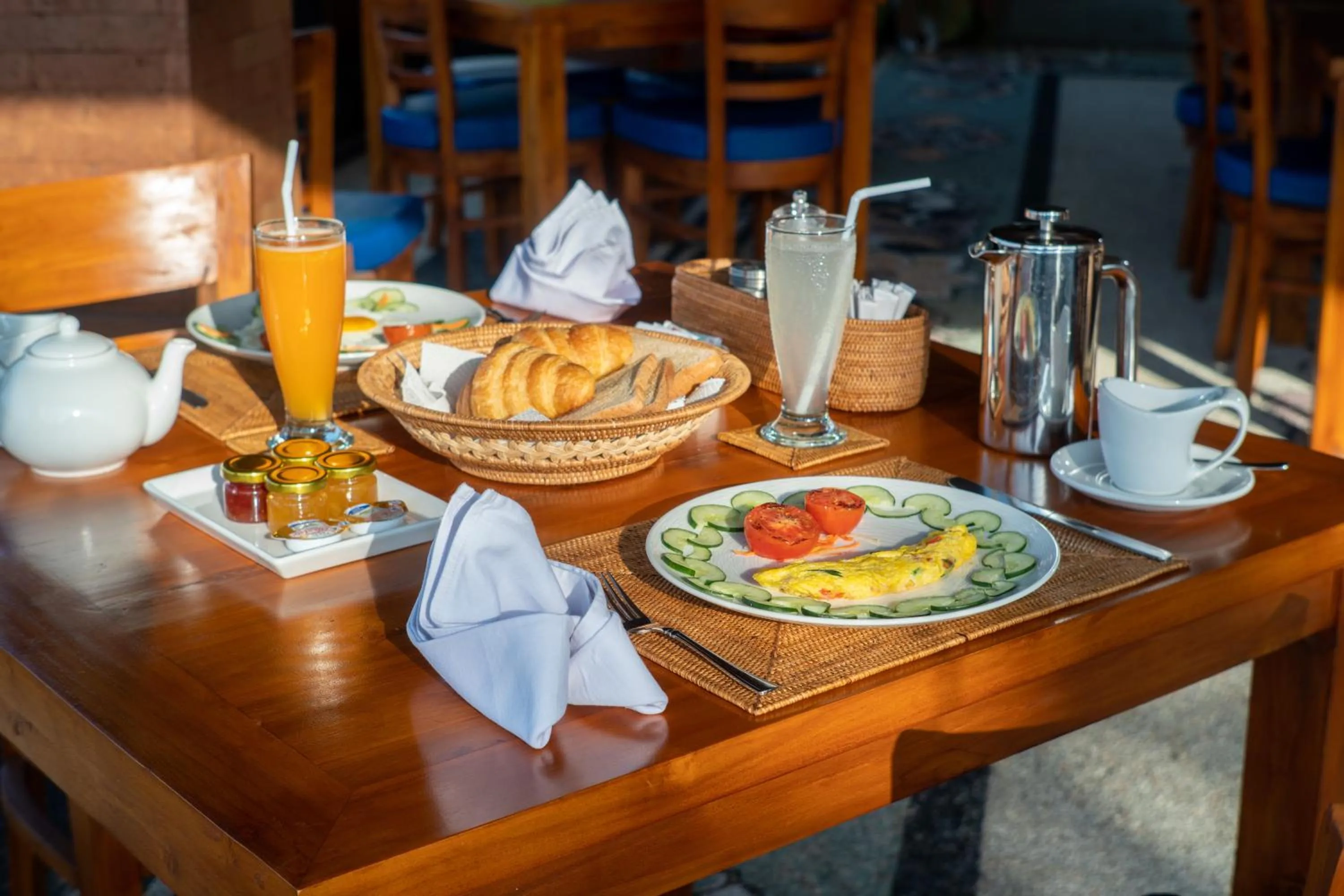 Continental breakfast in Villa Selonding Batu