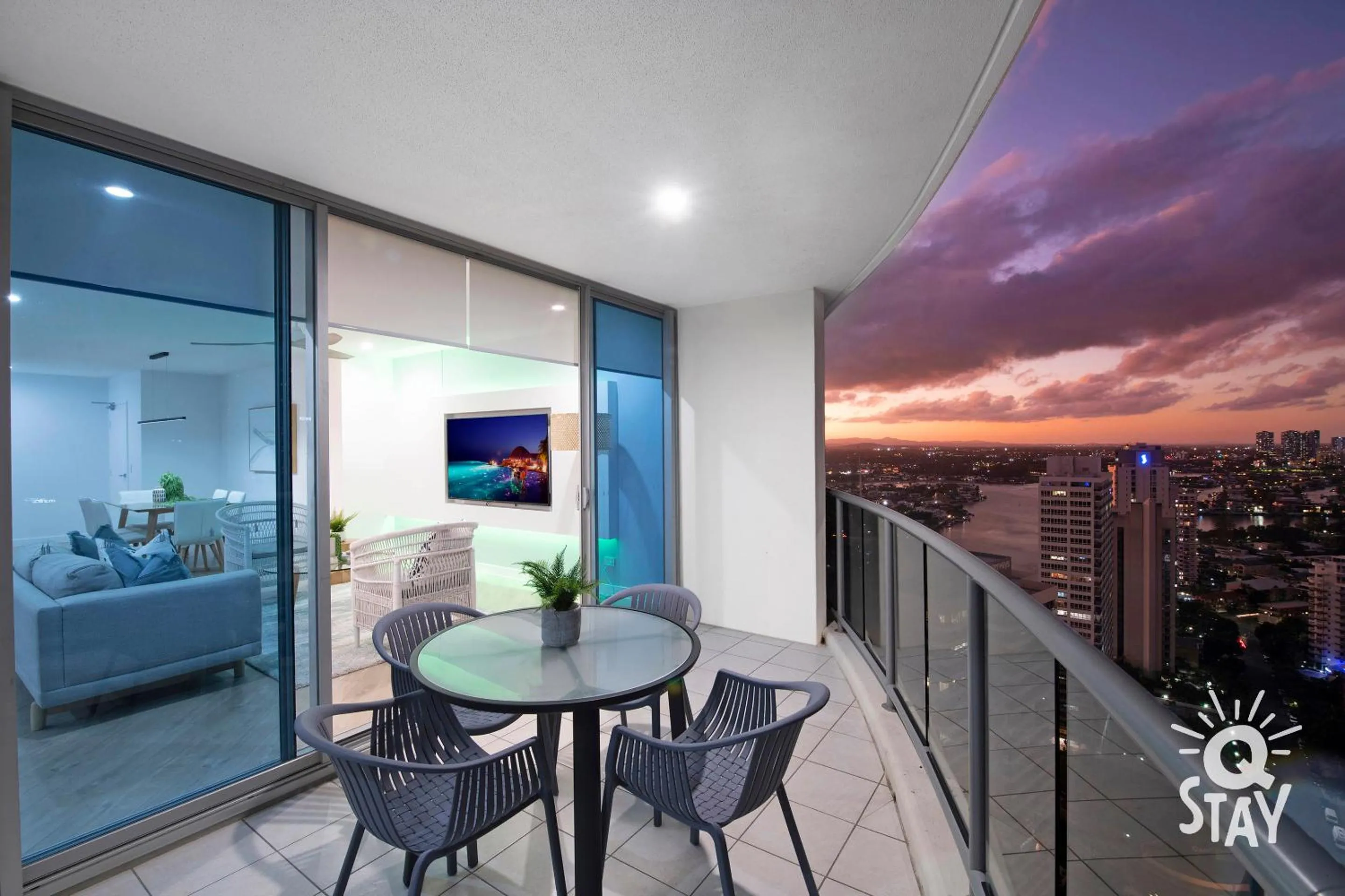 Balcony/Terrace in Chevron Renaissance by Vaun