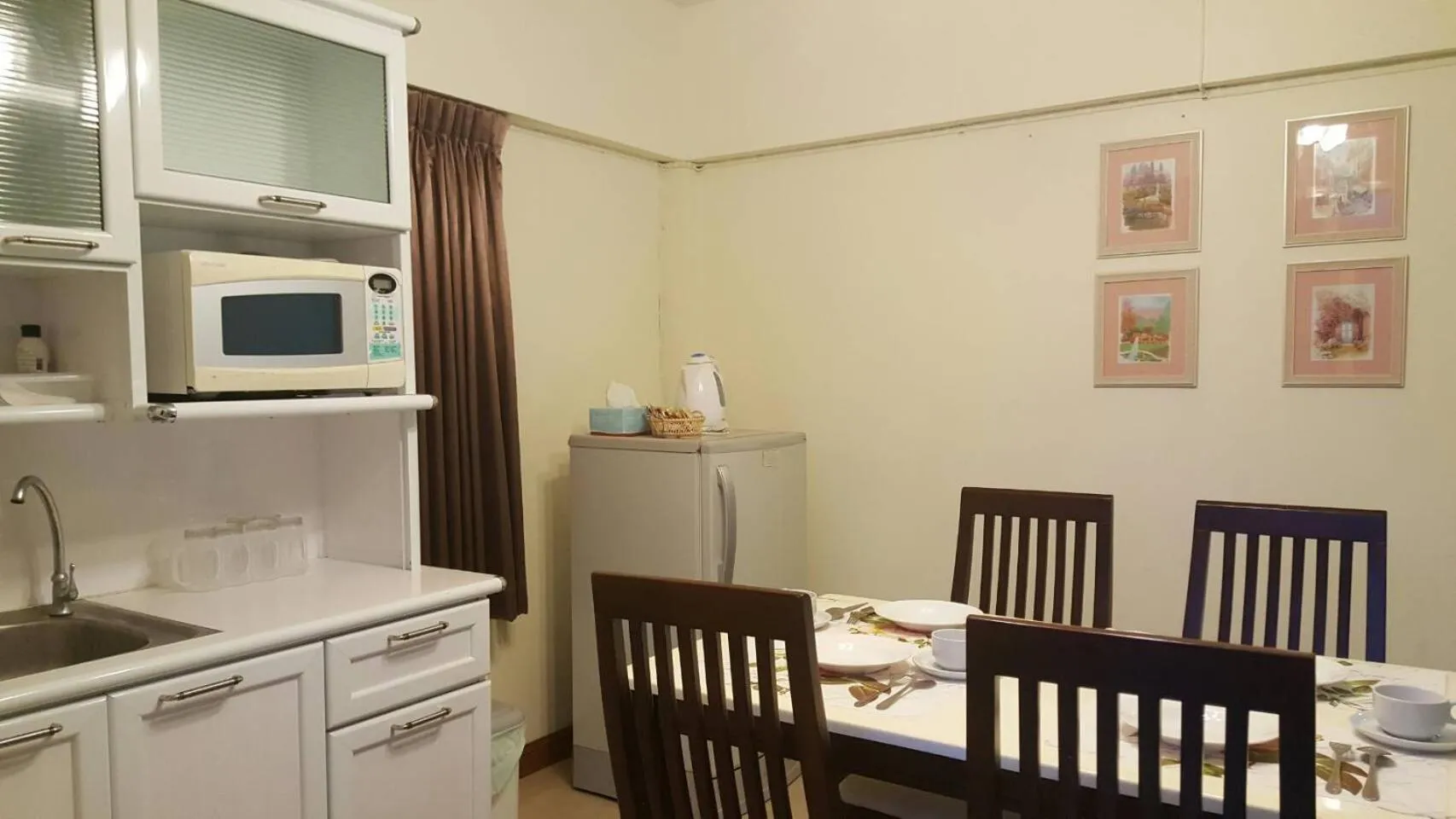 Kitchen or kitchenette in Family Resort Khao Yai