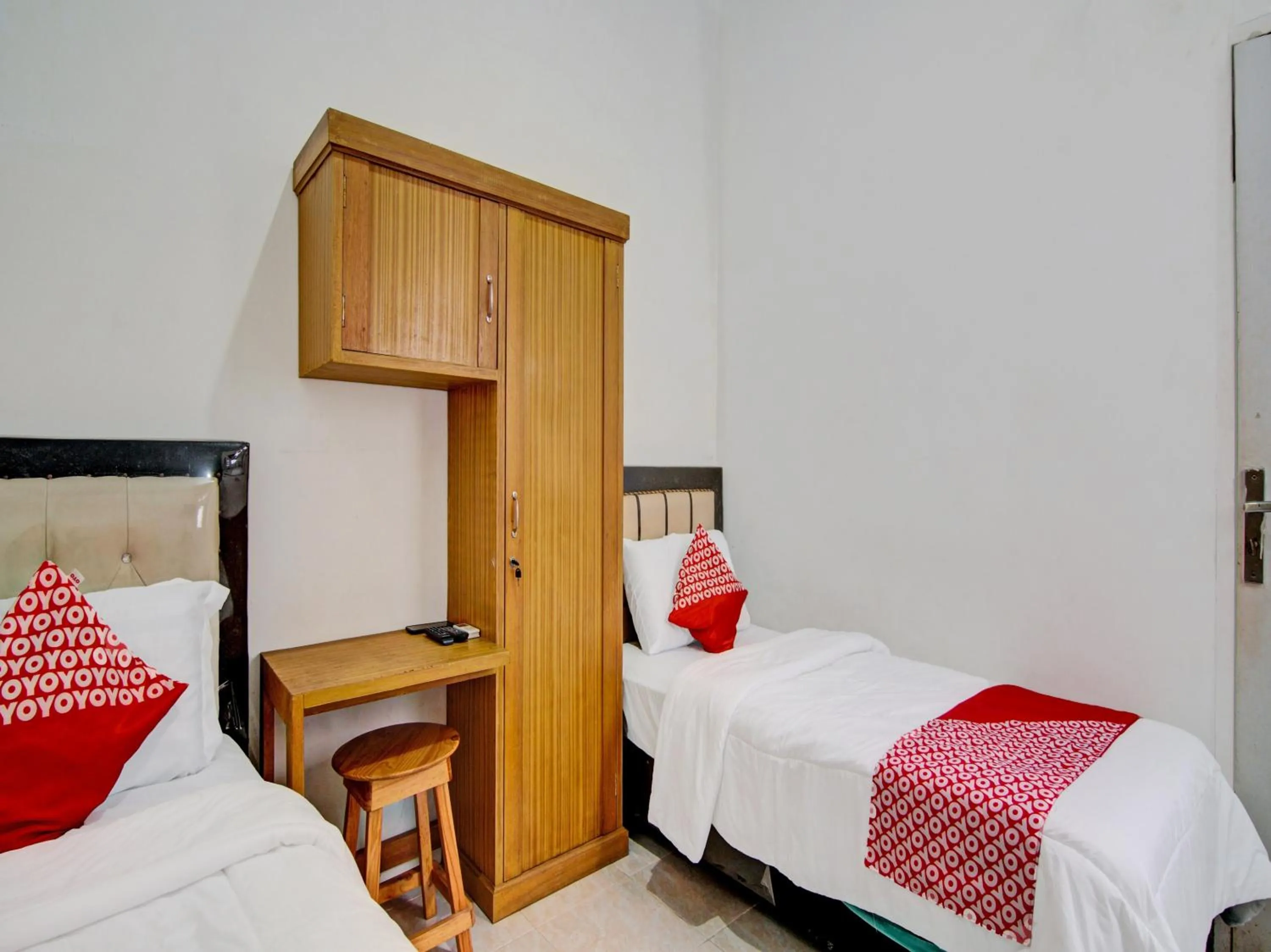 Bedroom, Bed in Hotel O Bahagia Homestay SyariahNearMonument Park City Sand Pengaraian