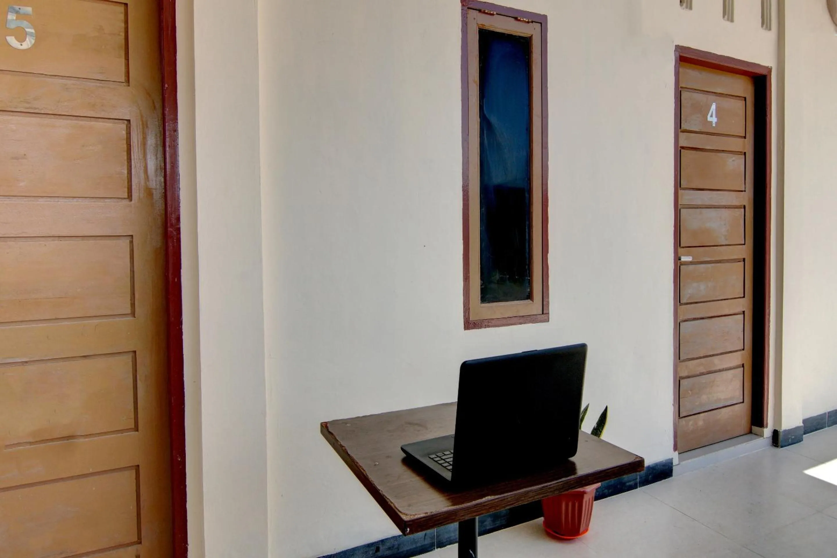 Lobby or reception in Hotel O Jasmine House Syariah Near Masjid Nurul Ikhwan