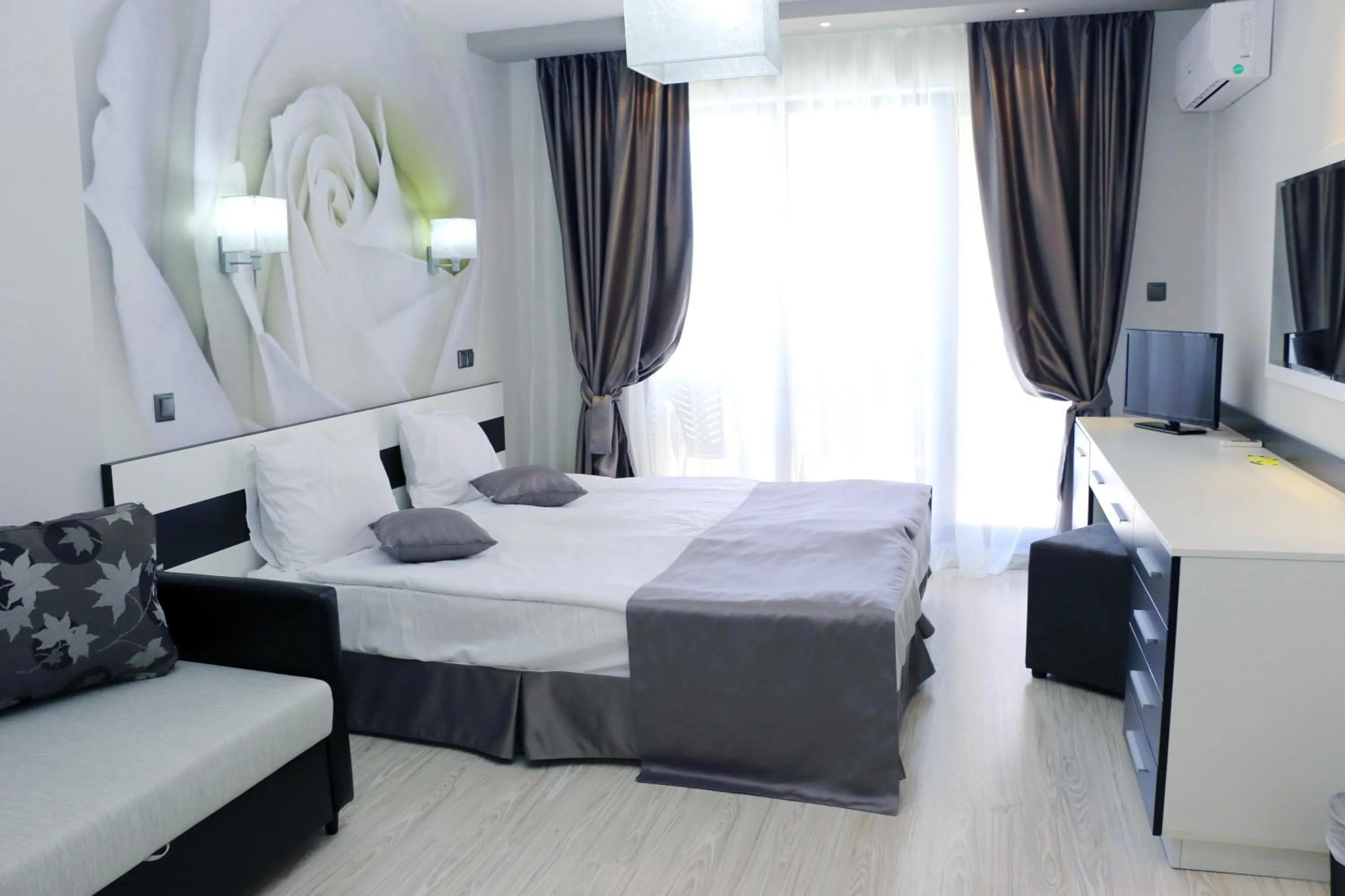 Bed in Polina Beach